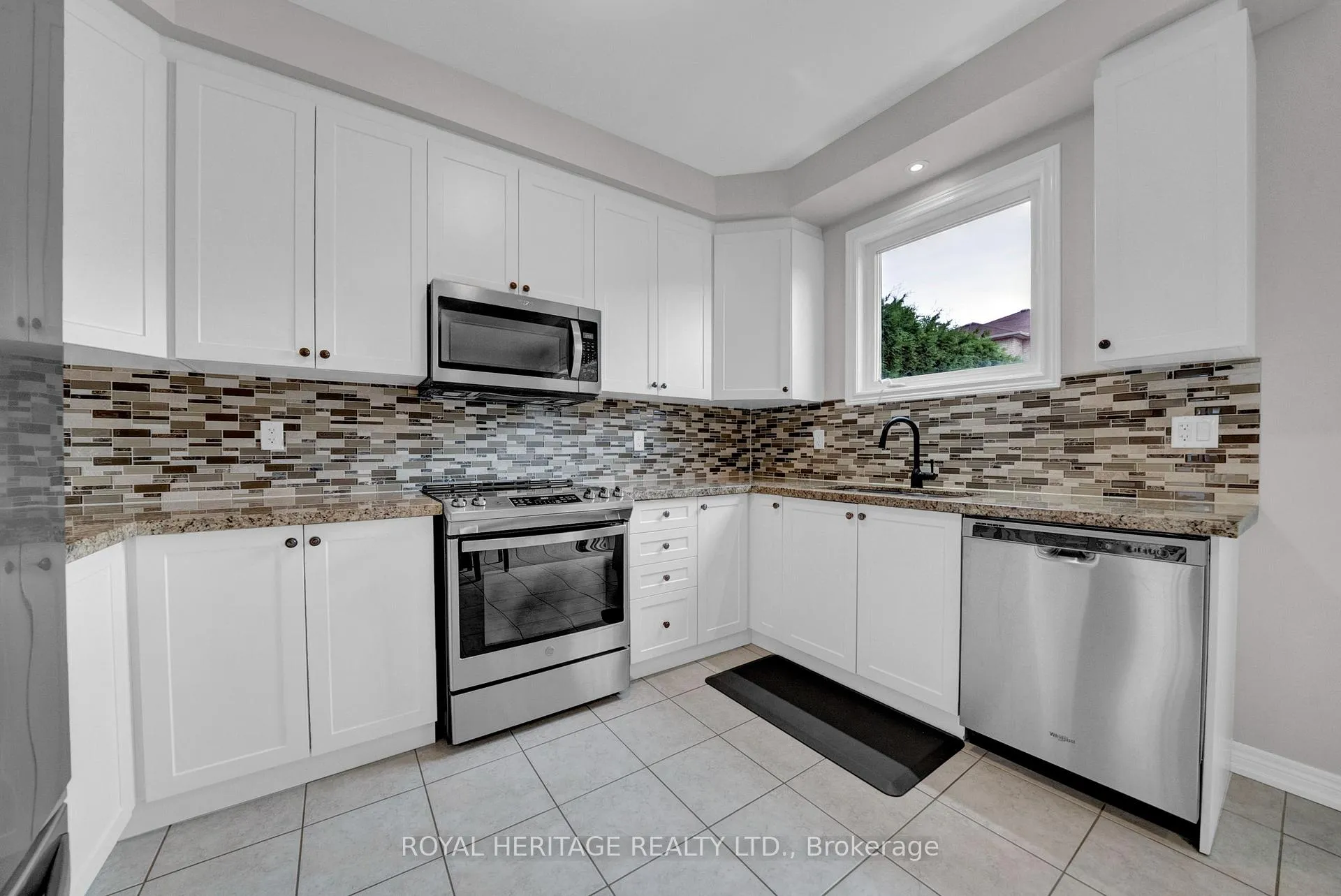 Photo 15 of 2125 Rudell Road, Clarington, Newcastle — HOMEH