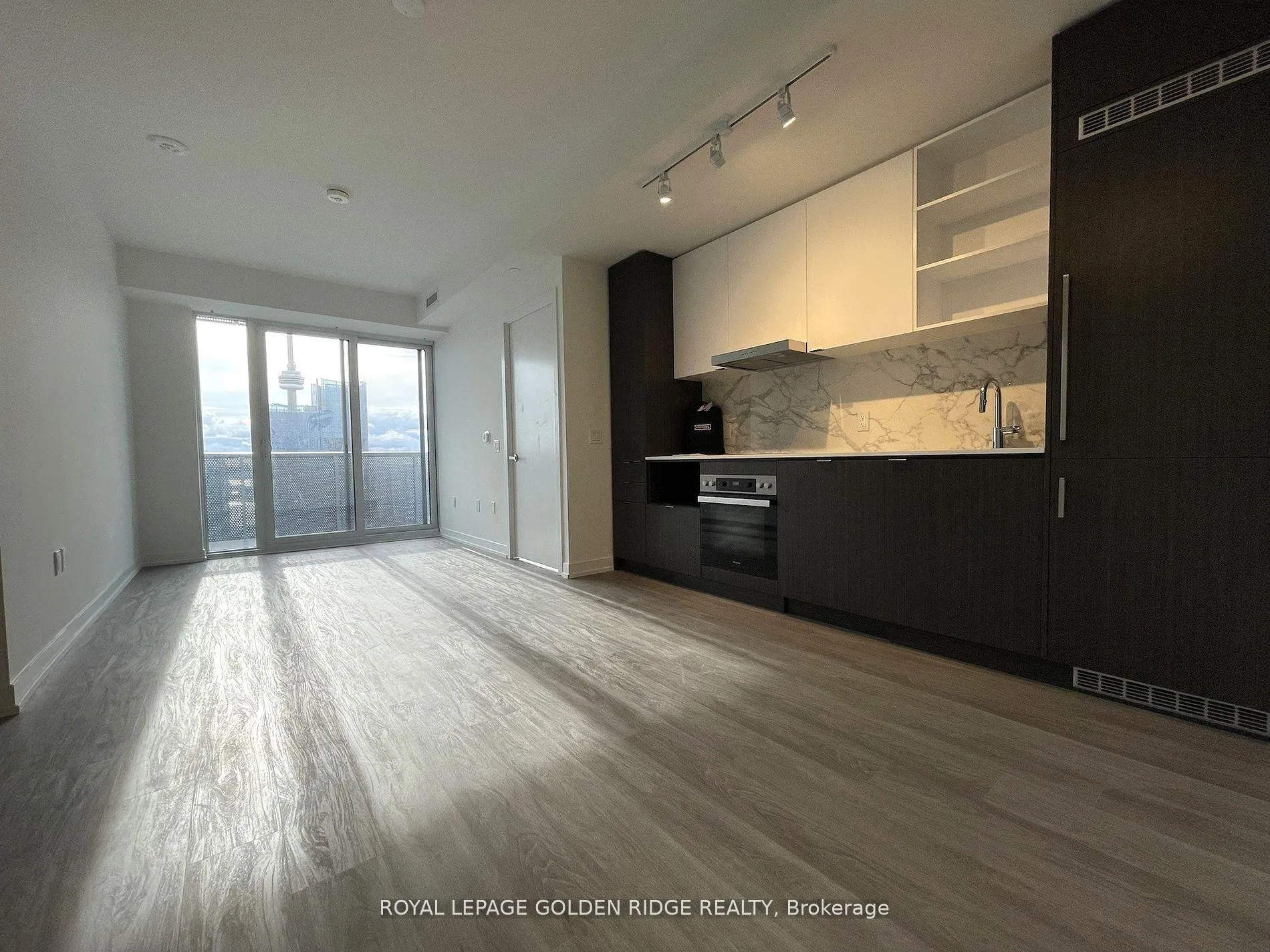 Photo 6 of Unit 6312, 55 cooper Street, Toronto, Waterfront Communities — HOMEH