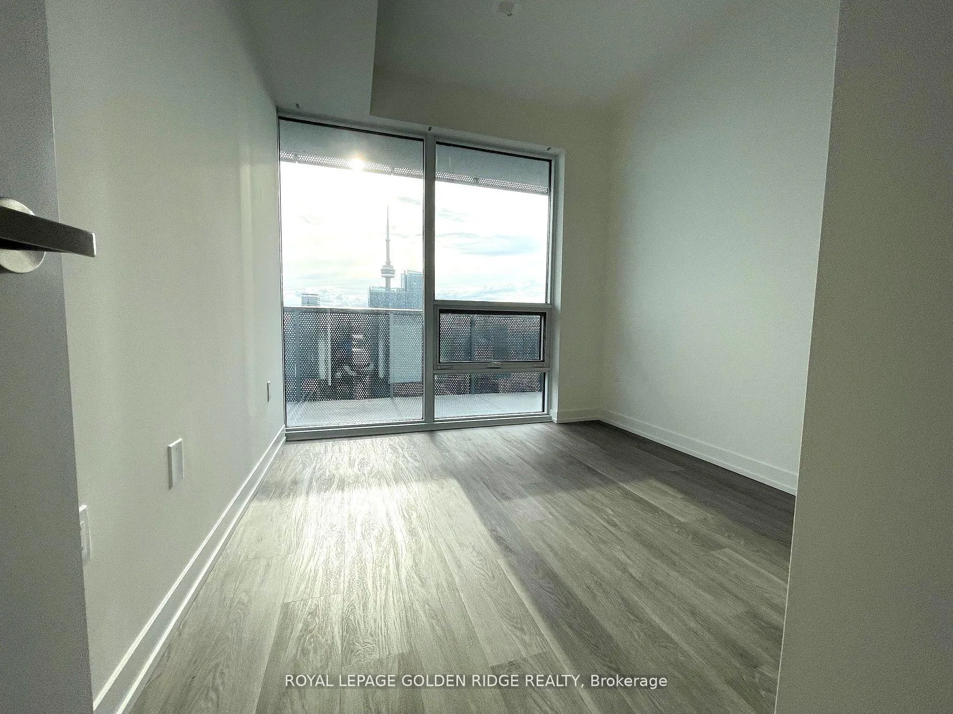 Photo 7 of Unit 6312, 55 cooper Street, Toronto, Waterfront Communities — HOMEH