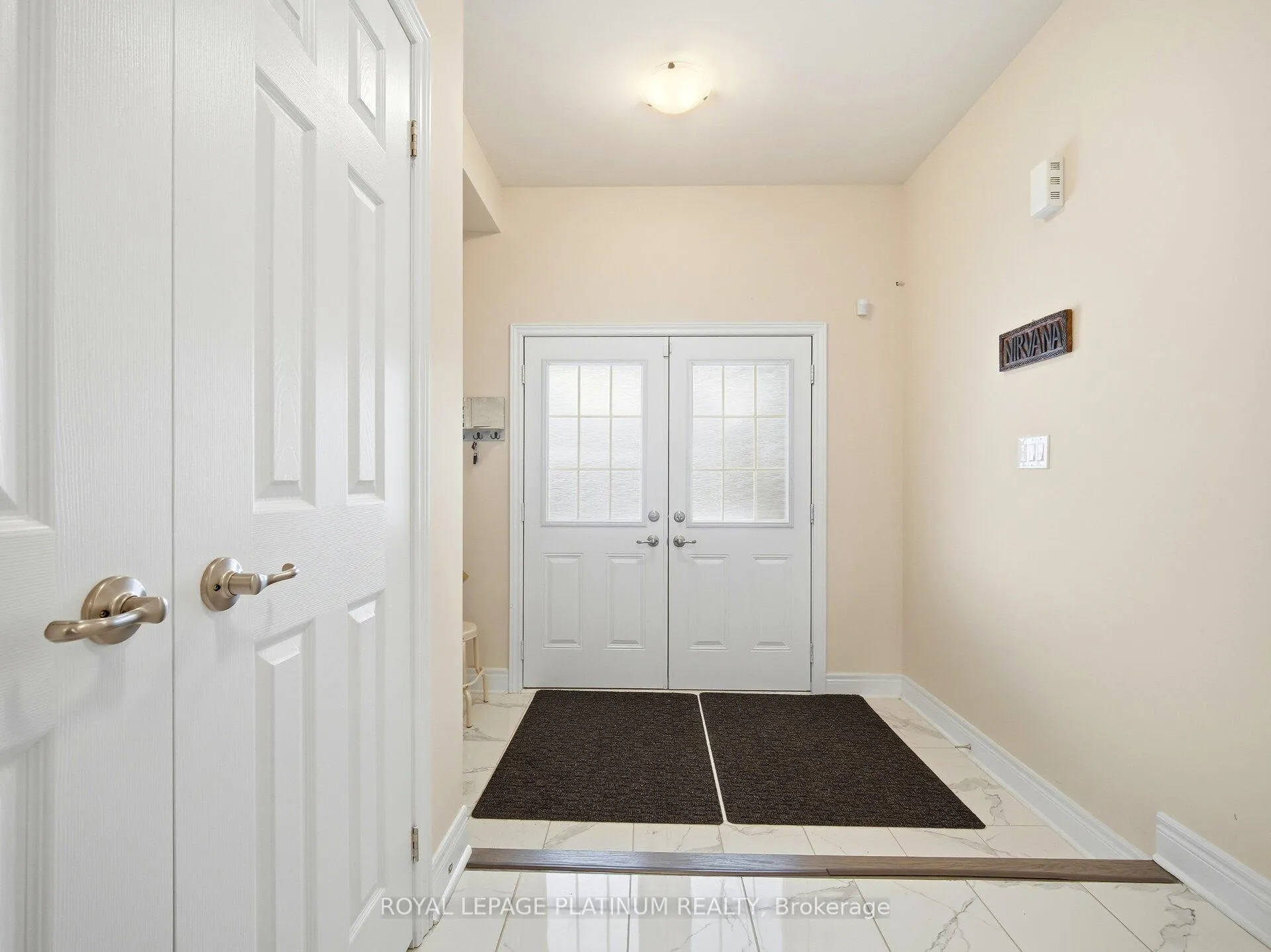 Photo 6 of 28 Overstone Road, Halton Hills, Georgetown — HOMEH