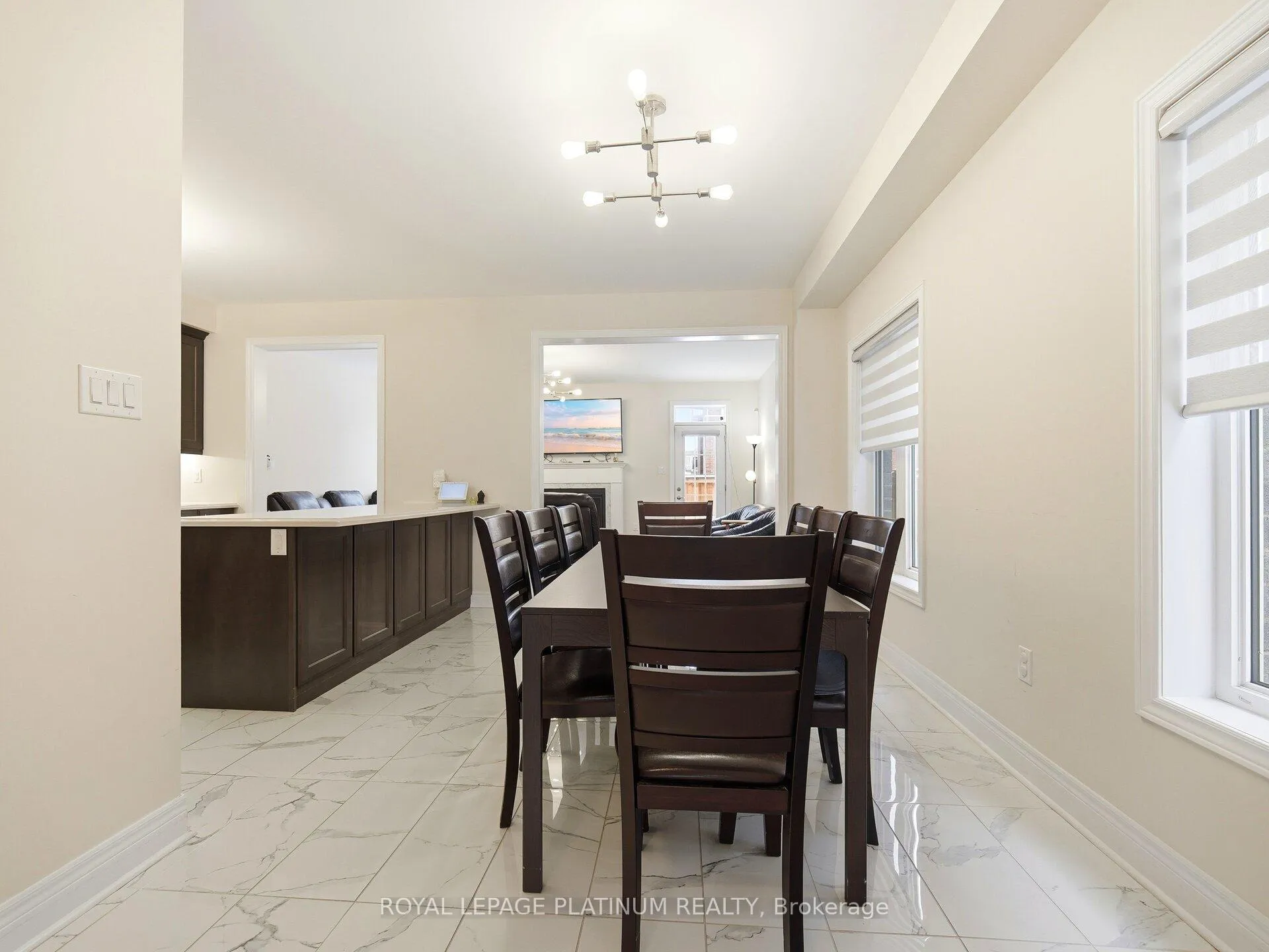 Photo 9 of 28 Overstone Road, Halton Hills, Georgetown — HOMEH