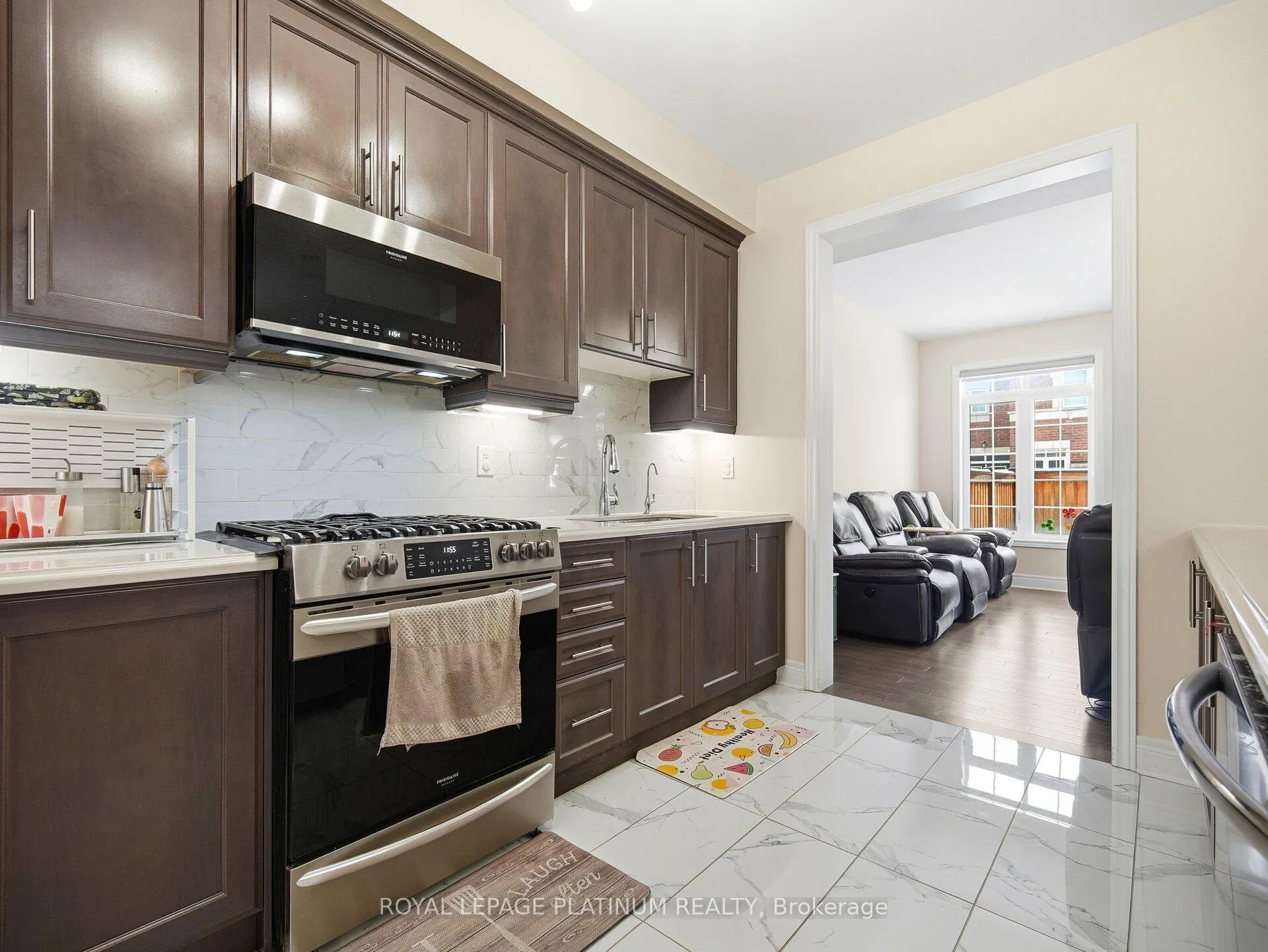 Photo 14 of 28 Overstone Road, Halton Hills, Georgetown — HOMEH