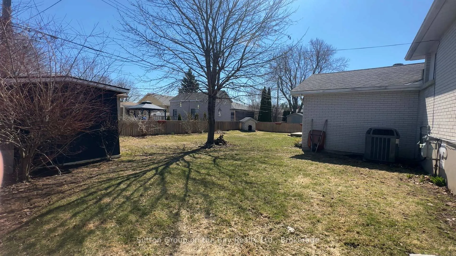 Photo 31 of 641 Oak Street, Collingwood — HOMEH