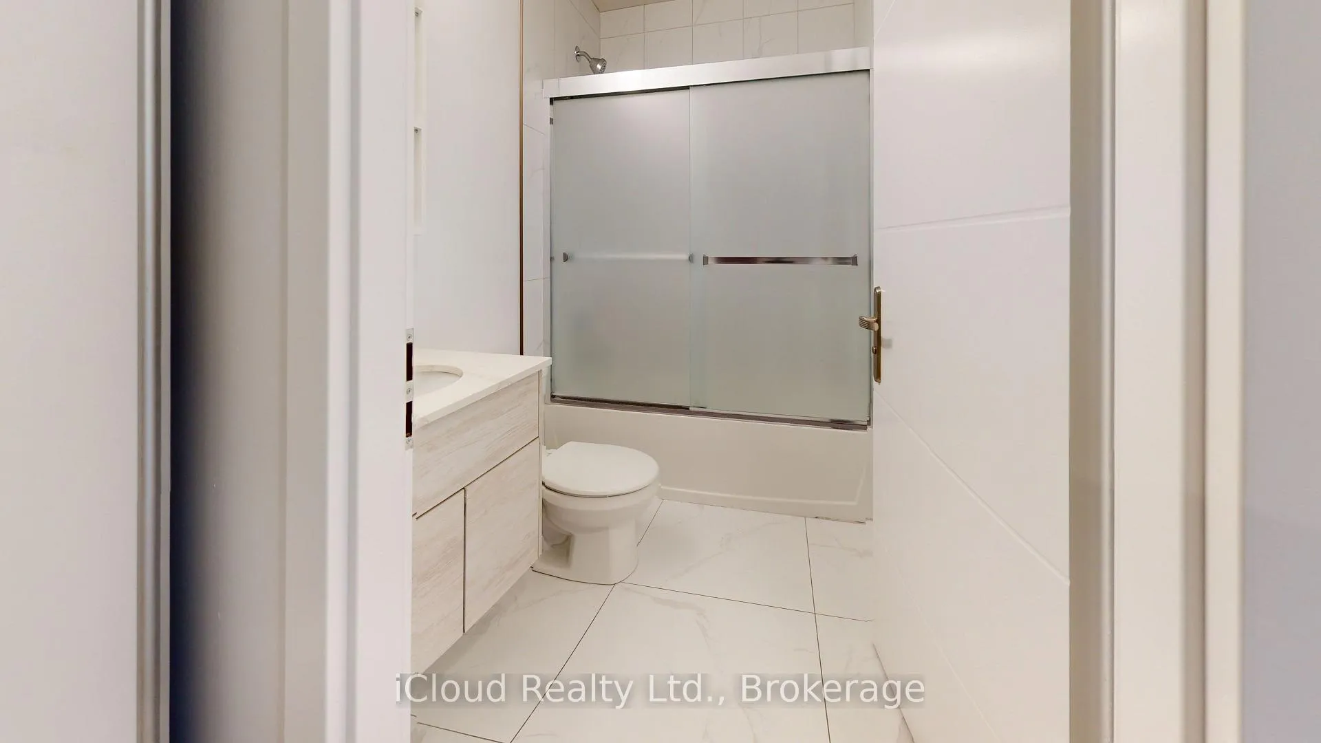 Photo 10 of Unit 1302, 60 Frederick Street, Kitchener, City Commercial Core — HOMEH