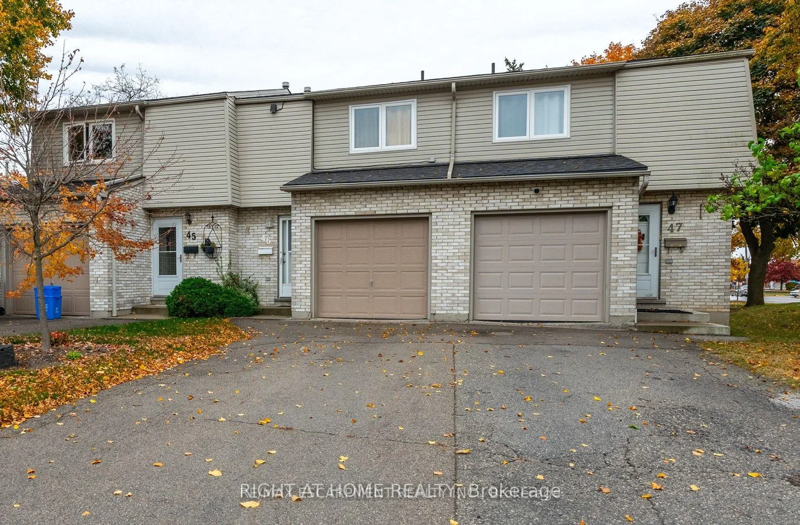 Photo 1 of Unit 46, 33 Rochelle Avenue, Hamilton, Quinndale — HOMEH