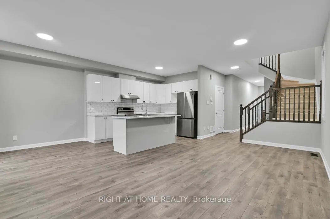Photo 5 of 561 Decoeur Drive, Ottawa, Avalon West — HOMEH