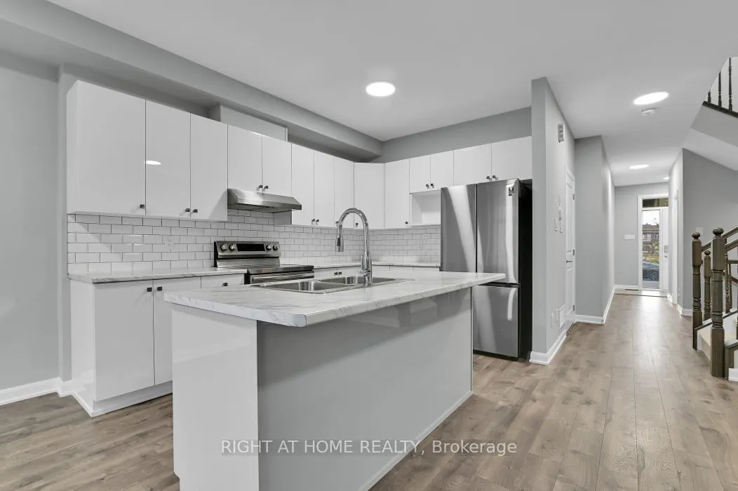 Photo 6 of 561 Decoeur Drive, Ottawa, Avalon West — HOMEH