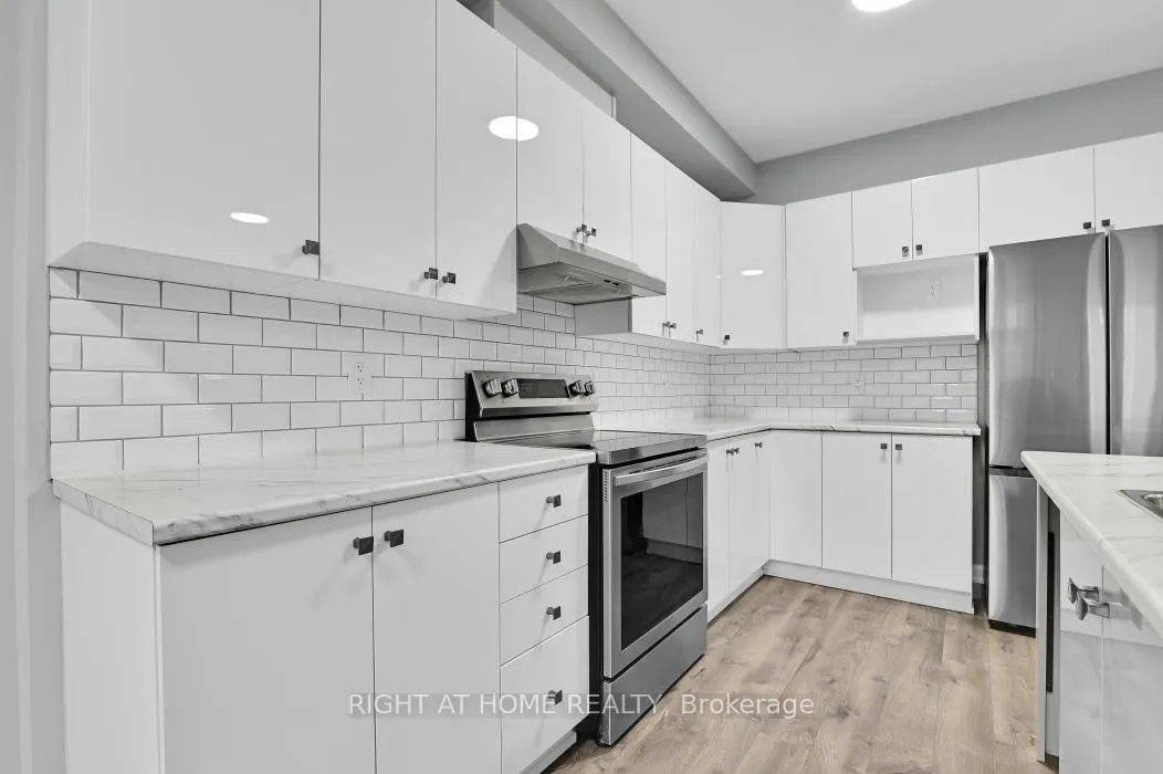 Photo 7 of 561 Decoeur Drive, Ottawa, Avalon West — HOMEH
