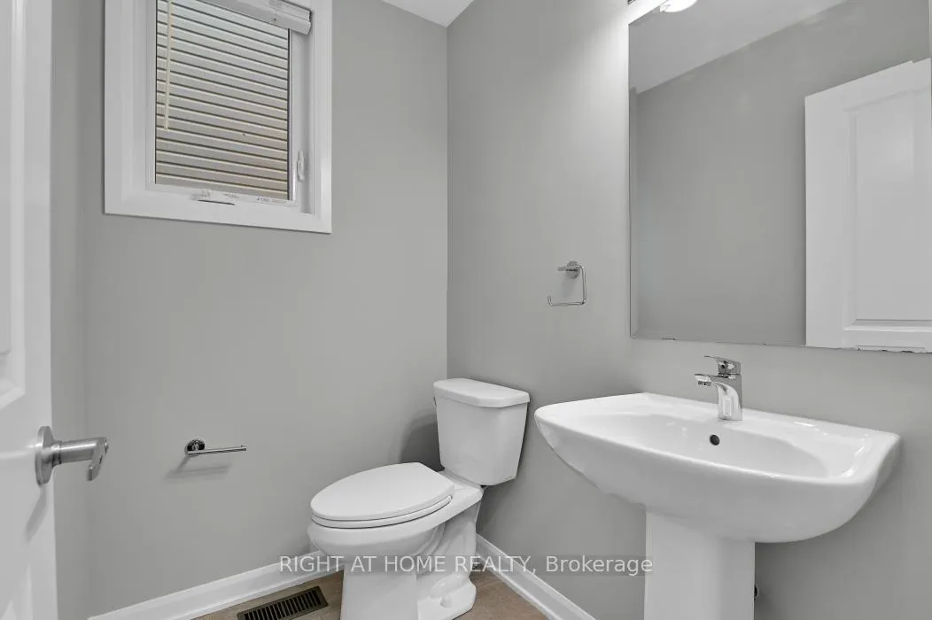 Photo 10 of 561 Decoeur Drive, Ottawa, Avalon West — HOMEH