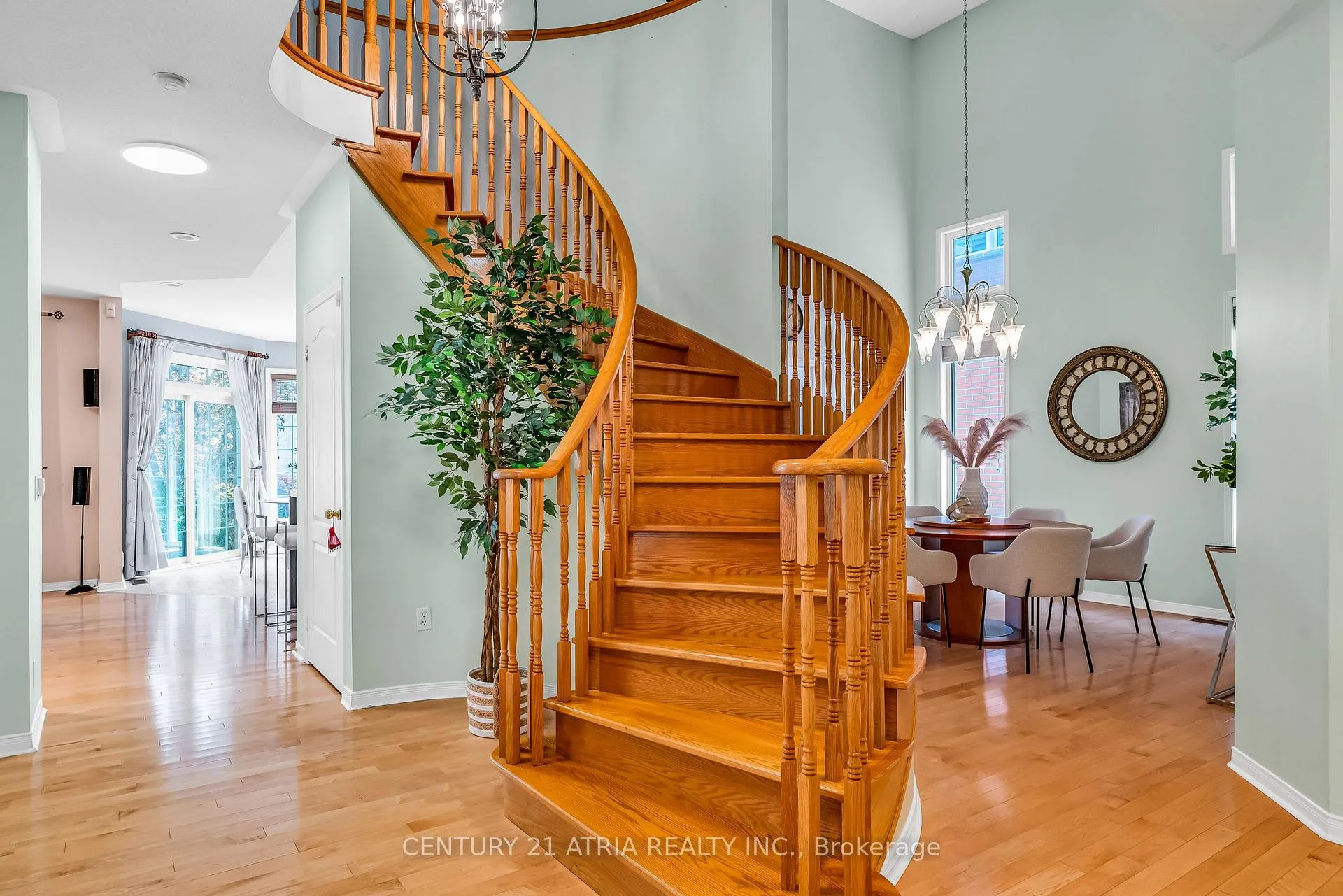 Photo 18 of 149 Russell Jarvis Drive, Markham, Legacy — HOMEH