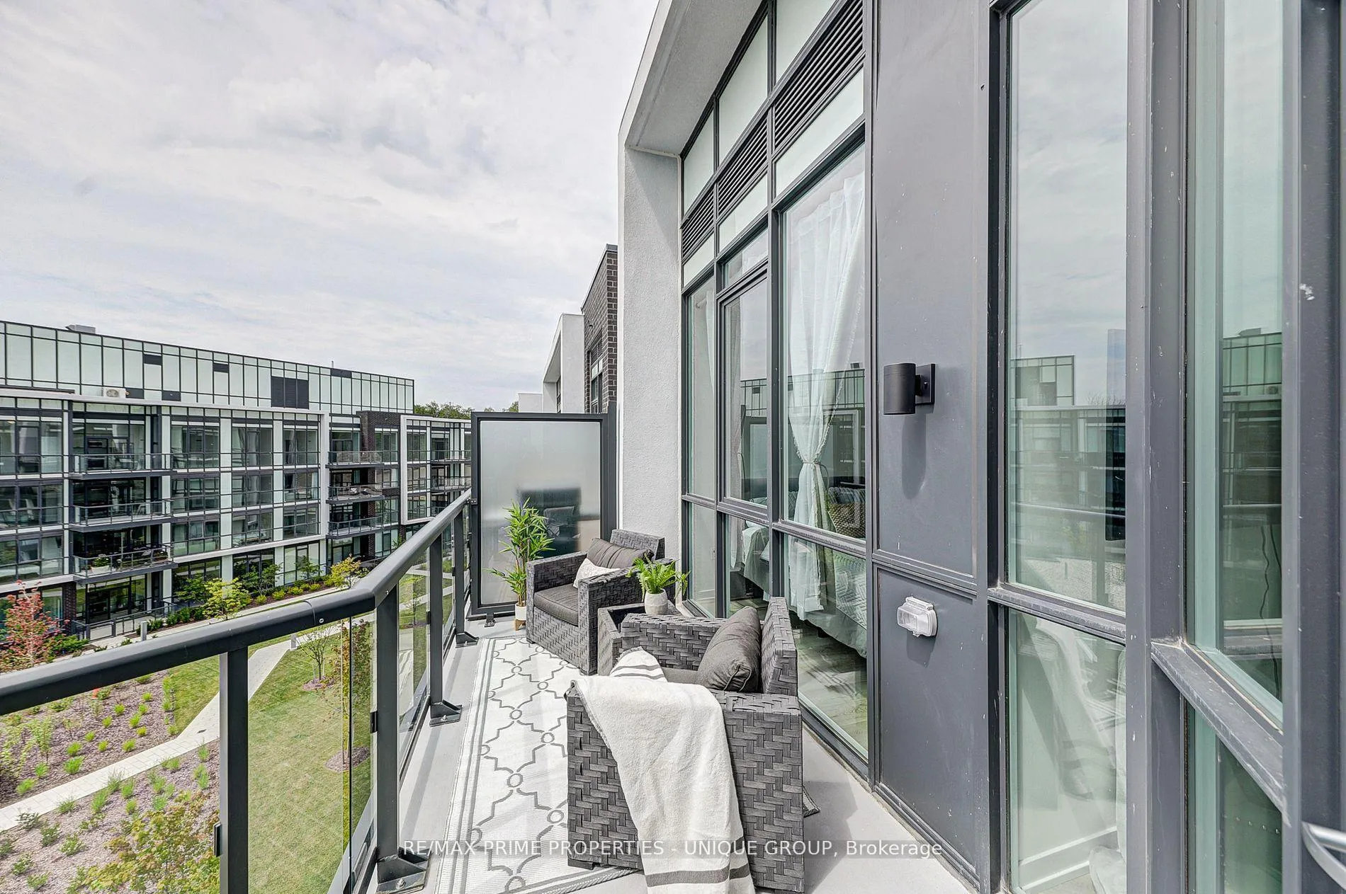Photo 12 of Unit 427, 415 Sea Ray Avenue, Innisfil, Rural Innisfil — HOMEH