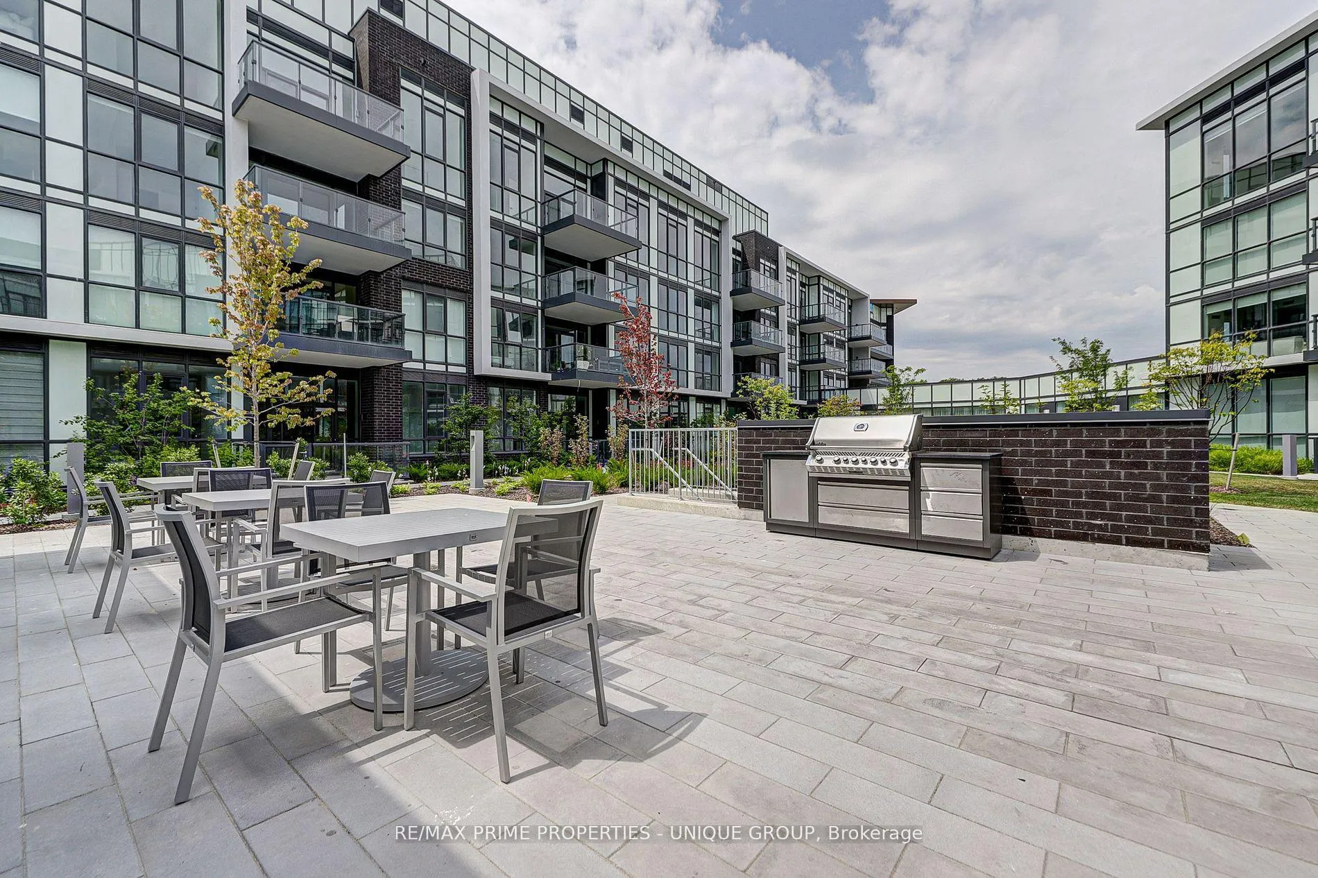 Photo 49 of Unit 427, 415 Sea Ray Avenue, Innisfil, Rural Innisfil — HOMEH