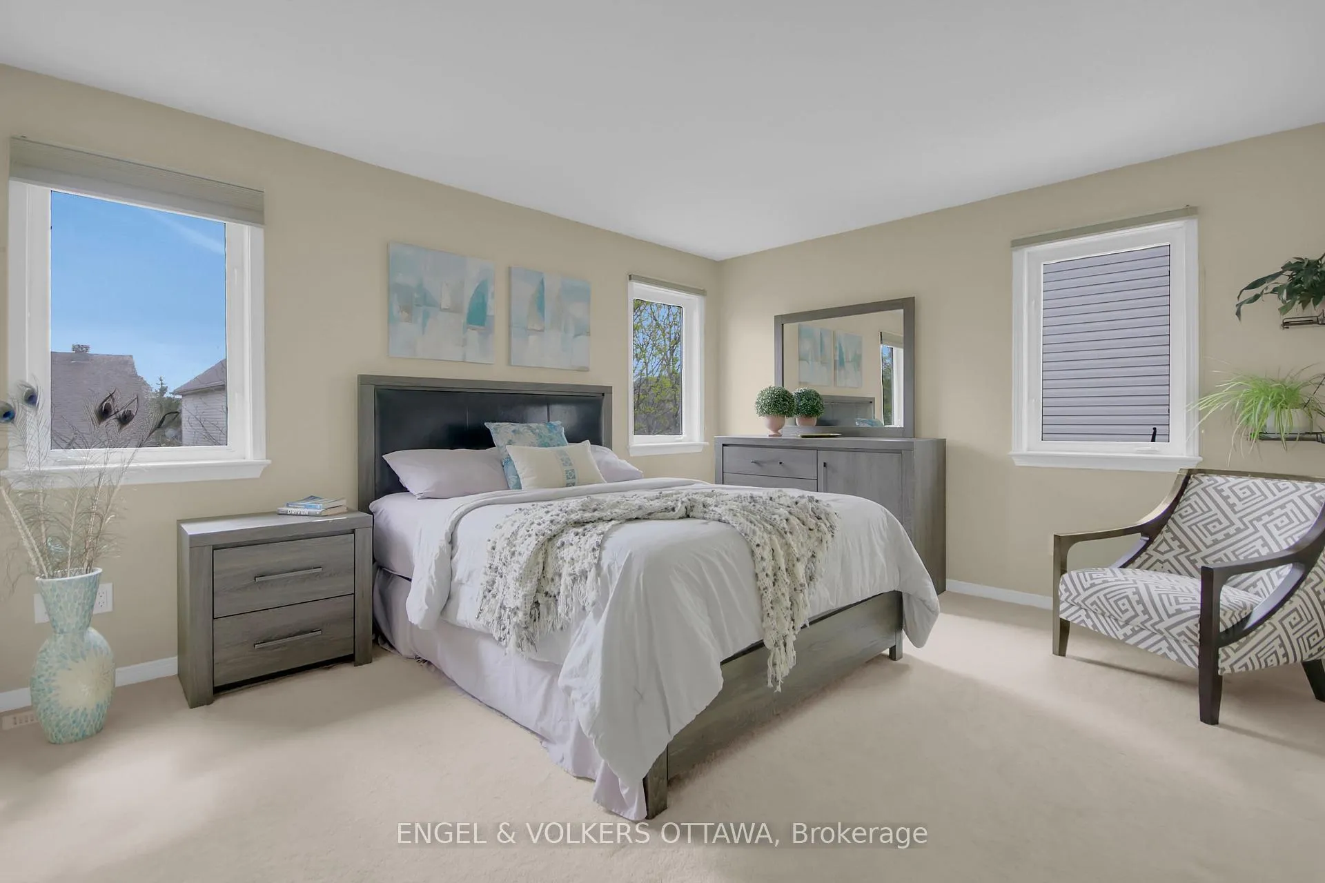 Photo 24 of 153 Arrowwood Drive, Ottawa, Stittsville (South) — HOMEH