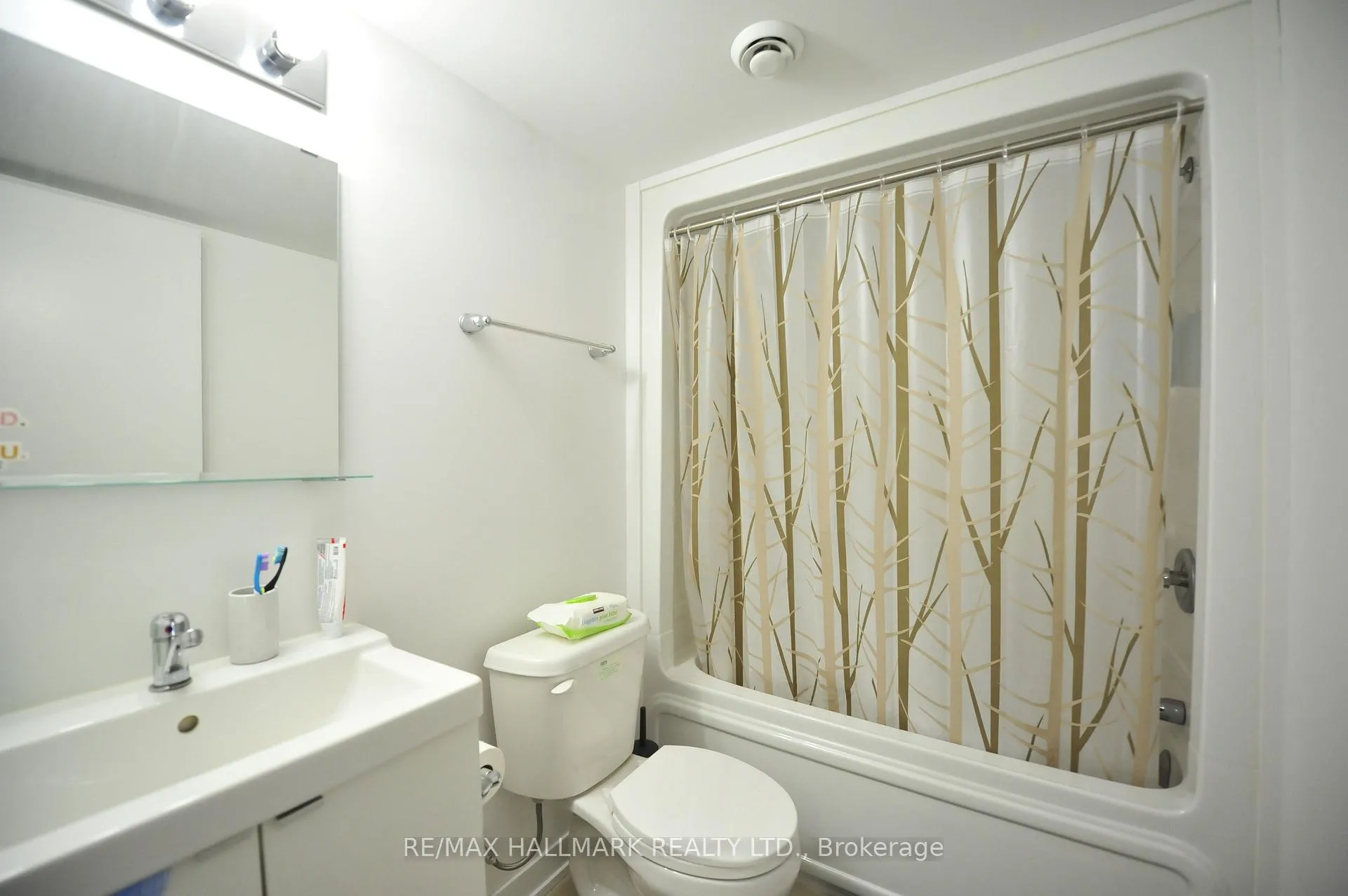 Photo 10 of Unit 75, 1760 Simcoe Street N, Oshawa, Samac — HOMEH