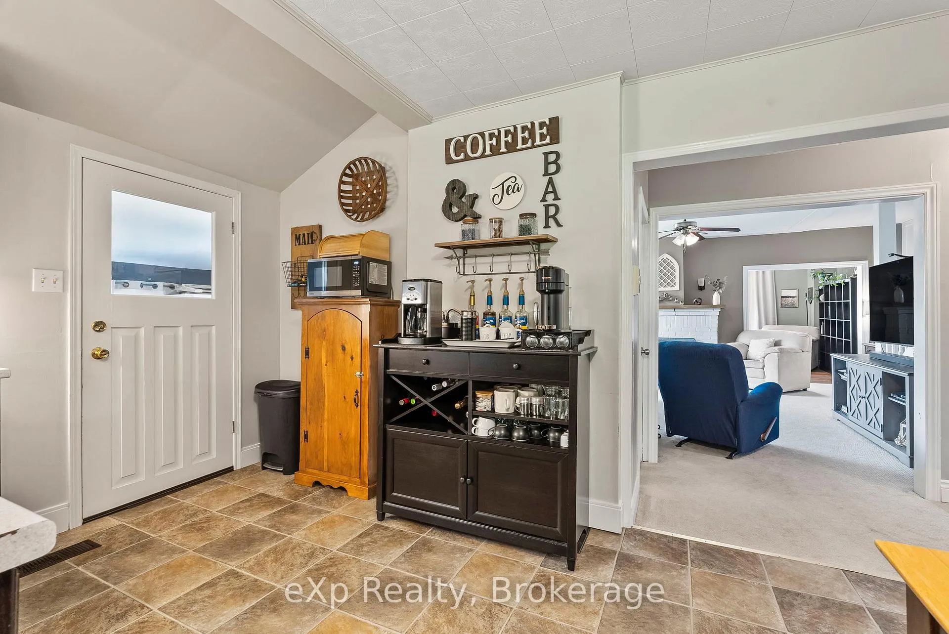 Photo 20 of 140 King Street E, Wellington North, Mount Forest — HOMEH