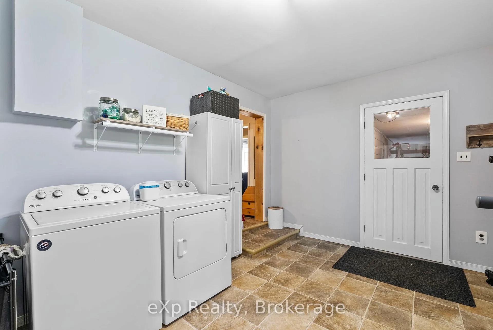 Photo 22 of 140 King Street E, Wellington North, Mount Forest — HOMEH
