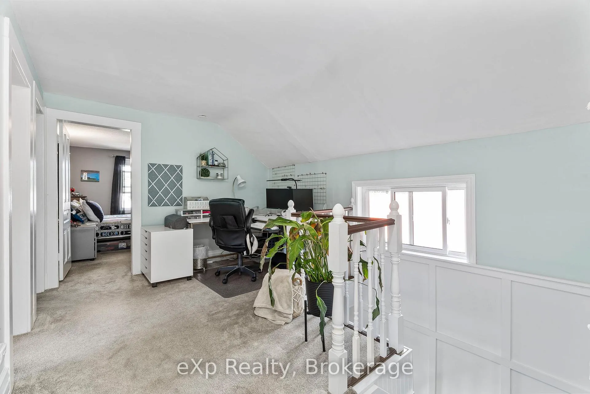 Photo 27 of 140 King Street E, Wellington North, Mount Forest — HOMEH