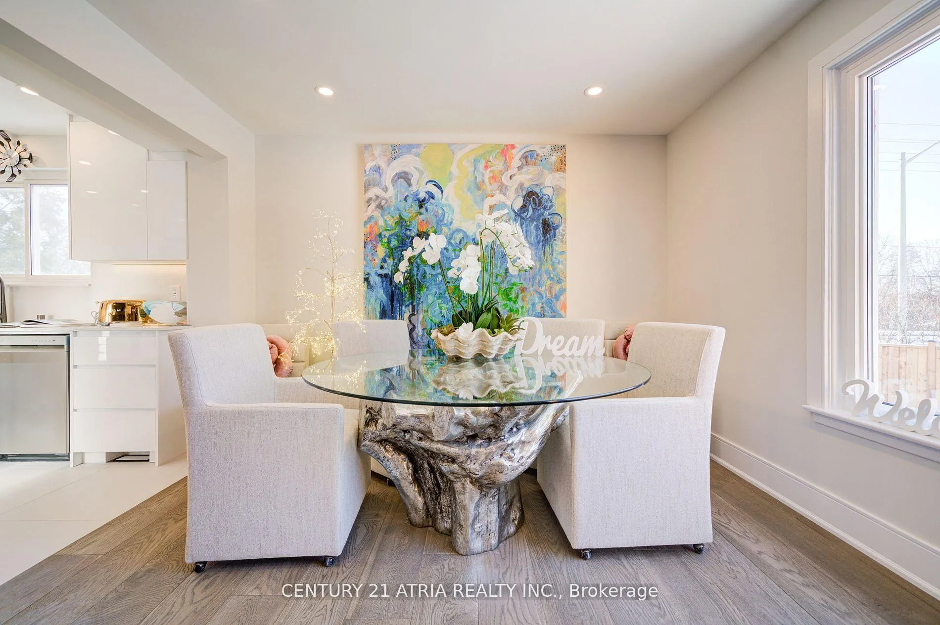 Photo 9 of 1 Hamilton Hall Drive, Markham, Markham Village — HOMEH