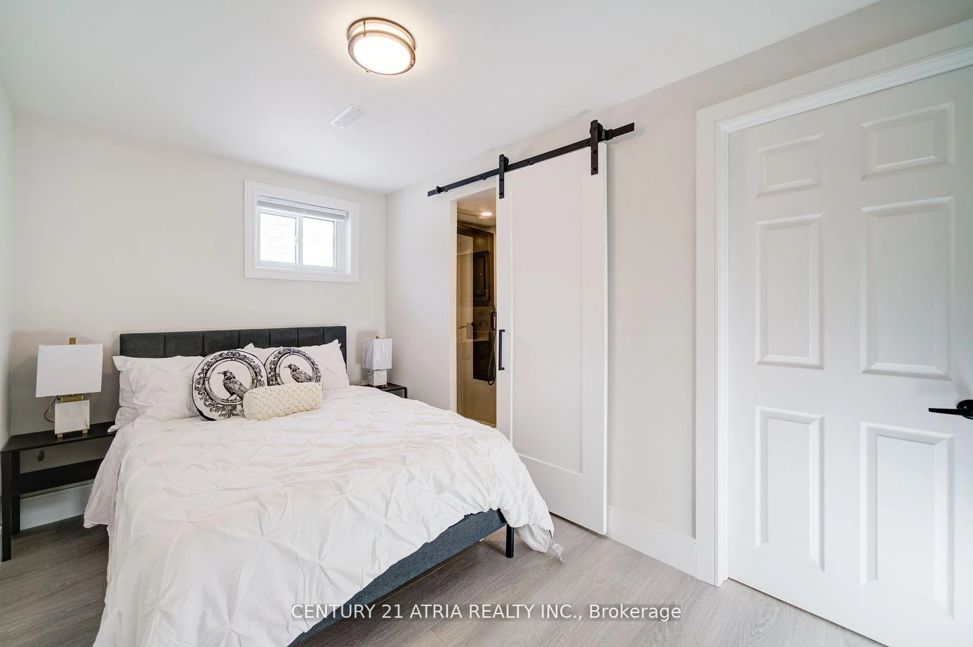 Photo 35 of 1 Hamilton Hall Drive, Markham, Markham Village — HOMEH