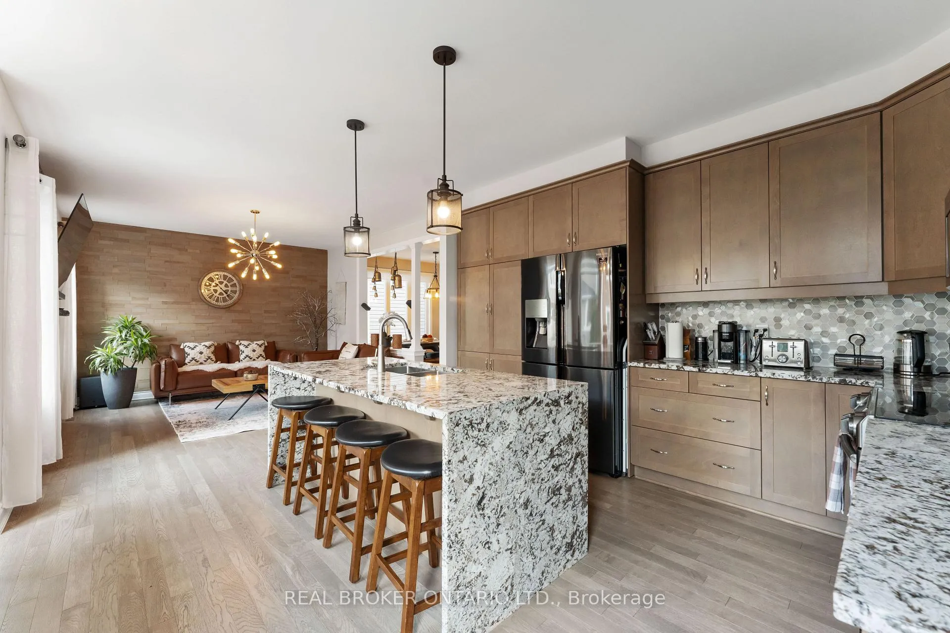 Photo 12 of 373 River Landing Avenue, Ottawa, Barrhaven - Half Moon Bay — HOMEH