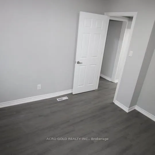 Photo 8 of Unit 01, 297 Cumberland Avenue, Hamilton, Blakeley — HOMEH