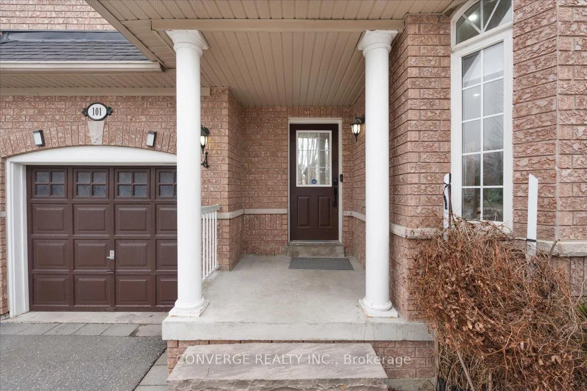 Photo 2 of 101 Park Place Drive, Markham, Greensborough — HOMEH