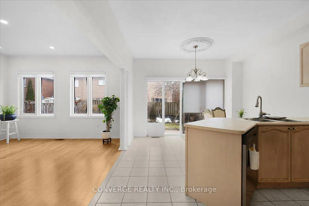 Photo 8 of 101 Park Place Drive, Markham, Greensborough — HOMEH