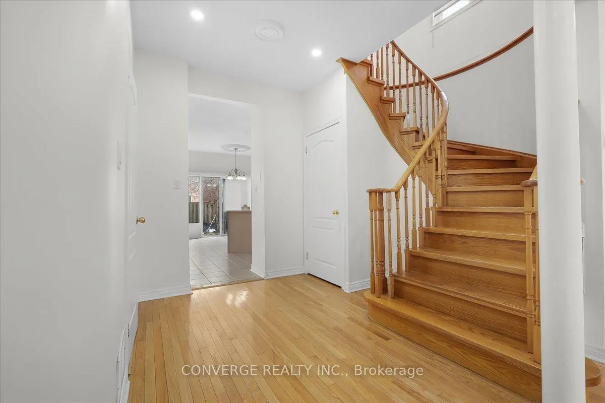 Photo 15 of 101 Park Place Drive, Markham, Greensborough — HOMEH