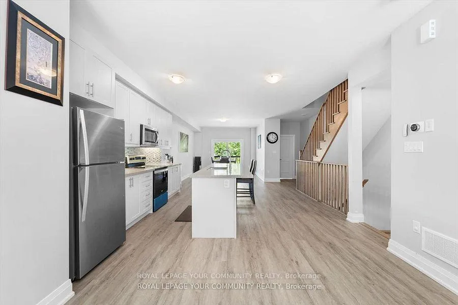 Photo 9 of 1494 Purchase Place N, Innisfil, Lefroy — HOMEH