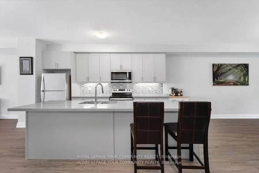 Photo 11 of 1494 Purchase Place N, Innisfil, Lefroy — HOMEH