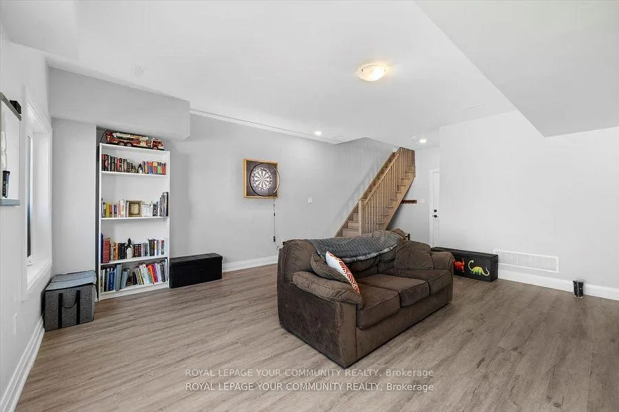 Photo 36 of 1494 Purchase Place N, Innisfil, Lefroy — HOMEH