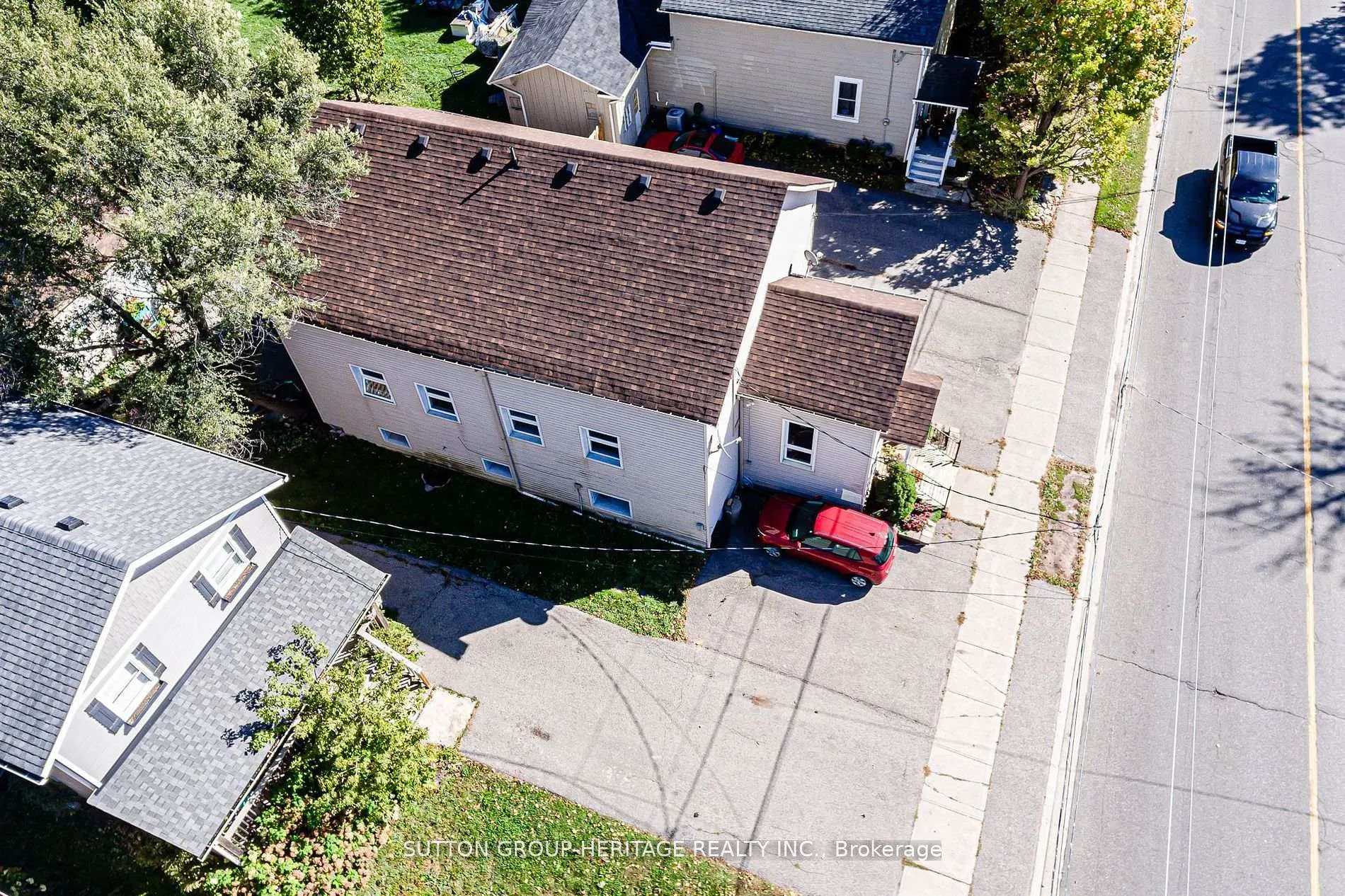 Photo 6 of 61 Main Street S, Uxbridge — HOMEH