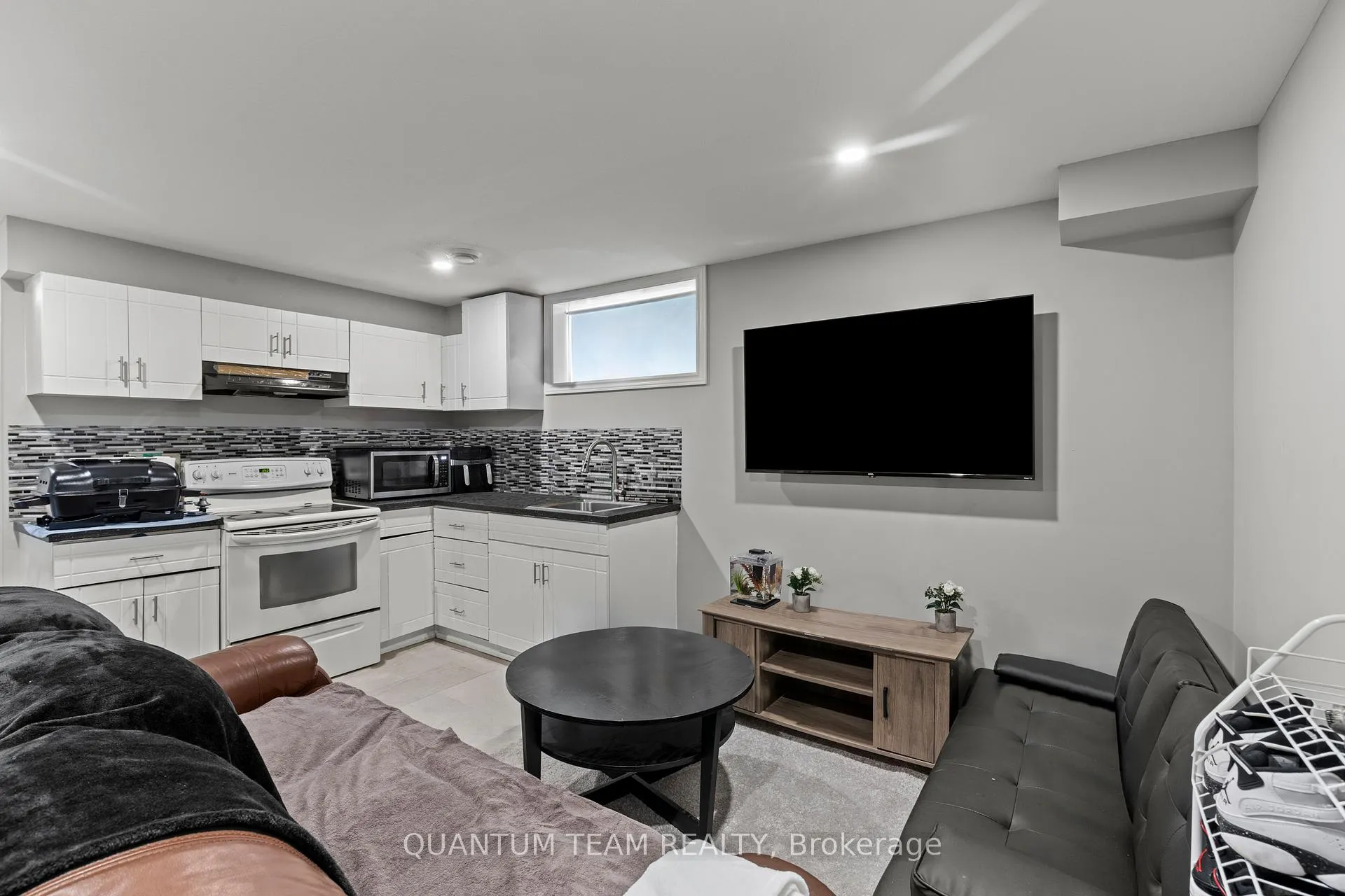 Photo 21 of 86 Homestead Way, Thorold, Rolling Meadows — HOMEH