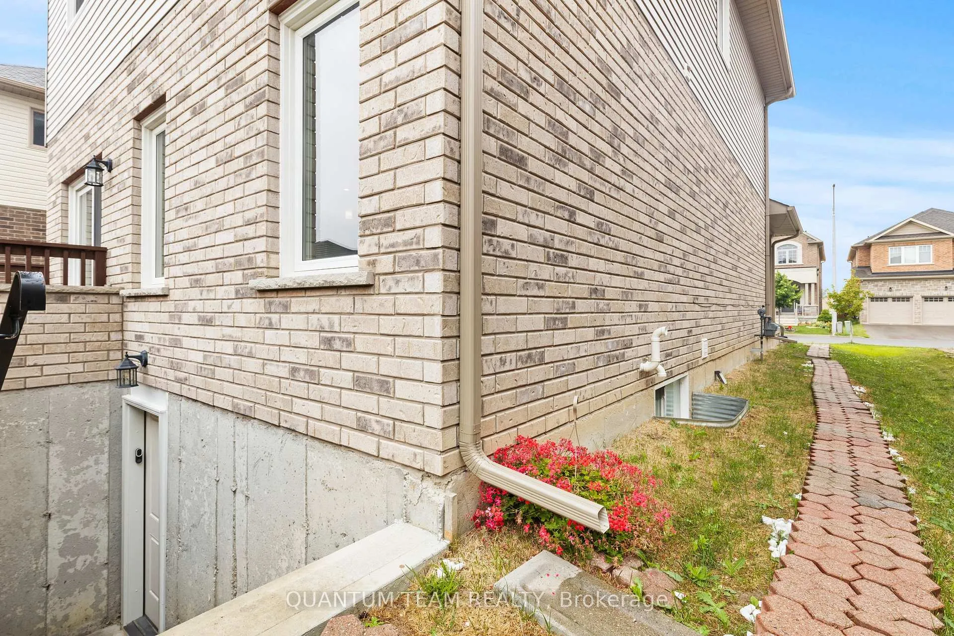 Photo 26 of 86 Homestead Way, Thorold, Rolling Meadows — HOMEH