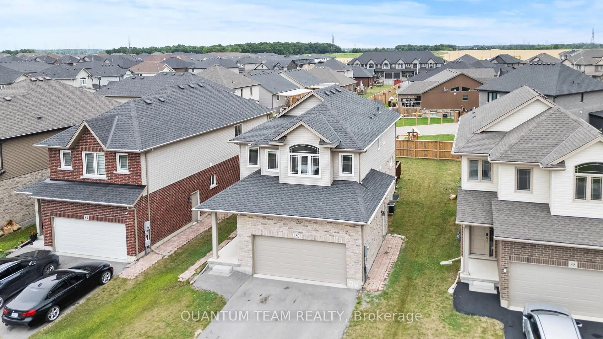 Photo 32 of 86 Homestead Way, Thorold, Rolling Meadows — HOMEH