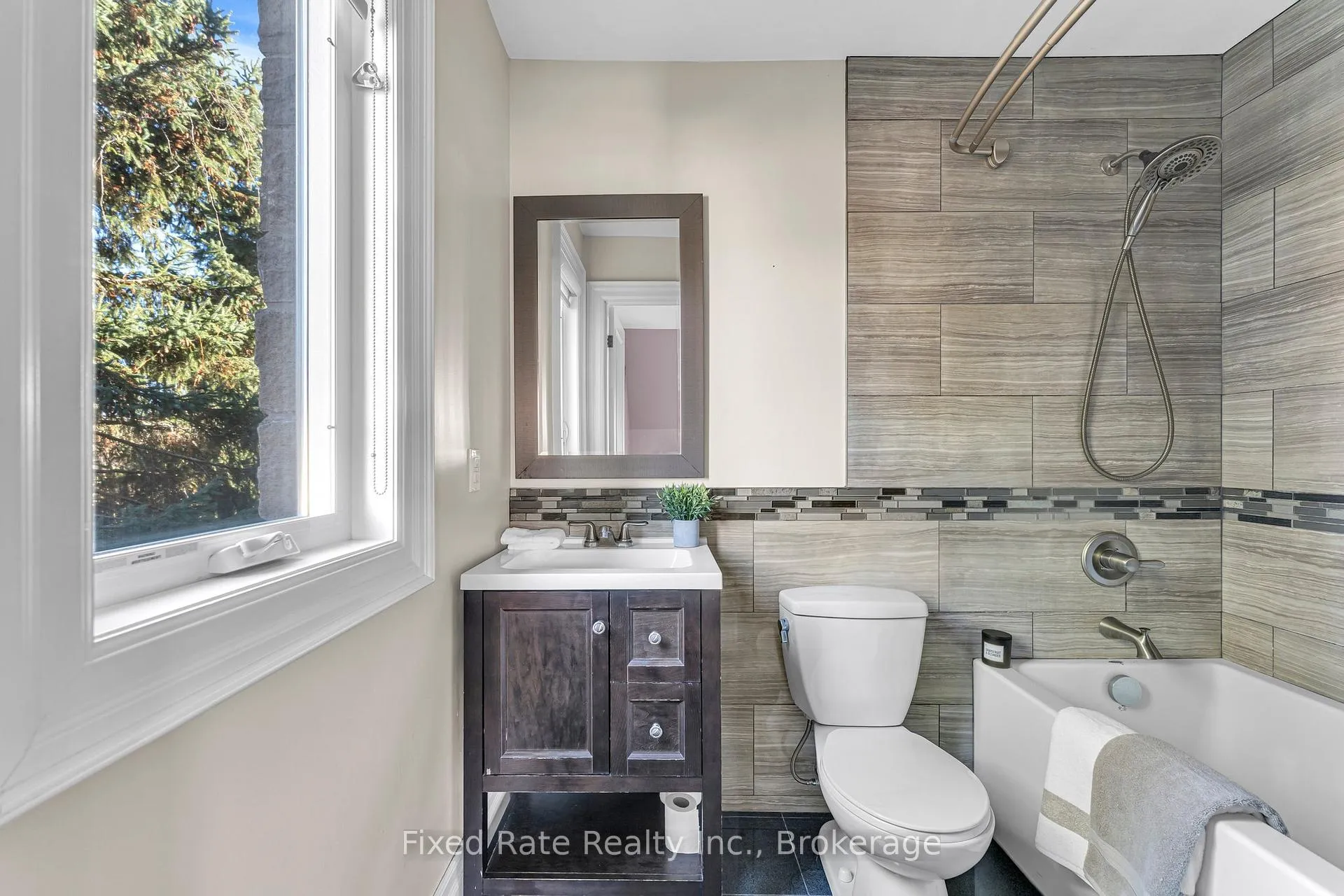 Photo 21 of 6427 Old Church Road, Caledon, Caledon East — HOMEH