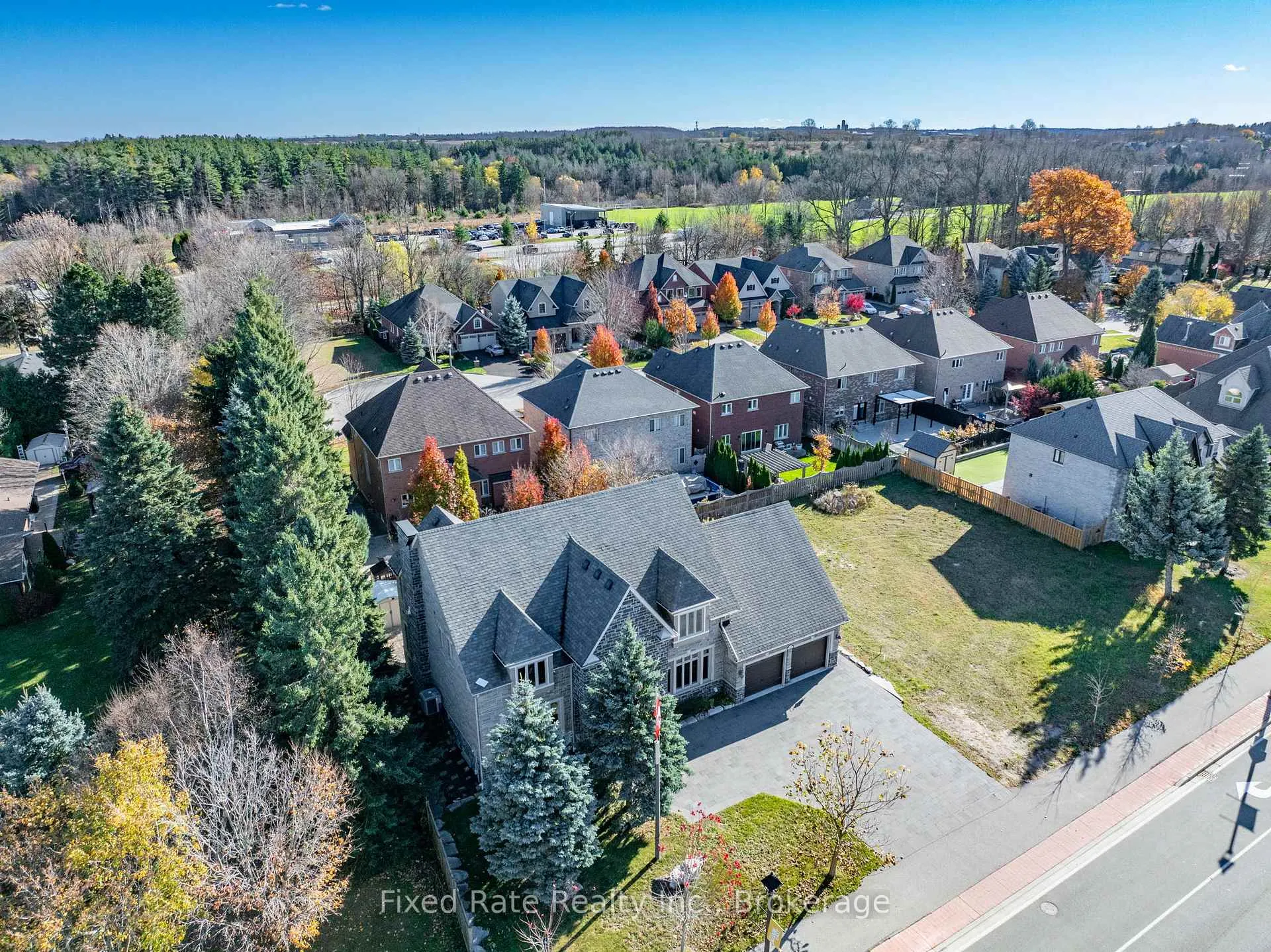Photo 35 of 6427 Old Church Road, Caledon, Caledon East — HOMEH