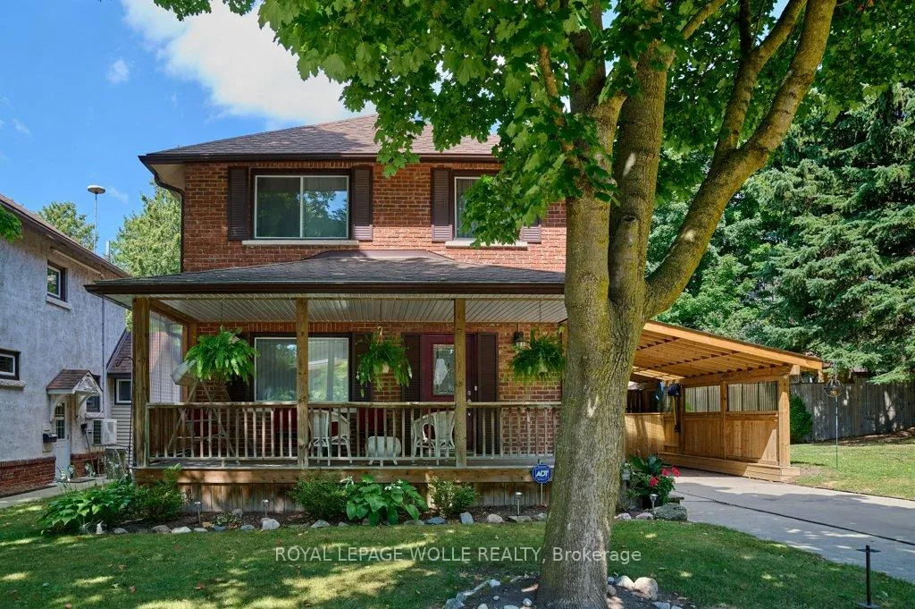 Photo 2 of 120 Wood Street, Kitchener — HOMEH