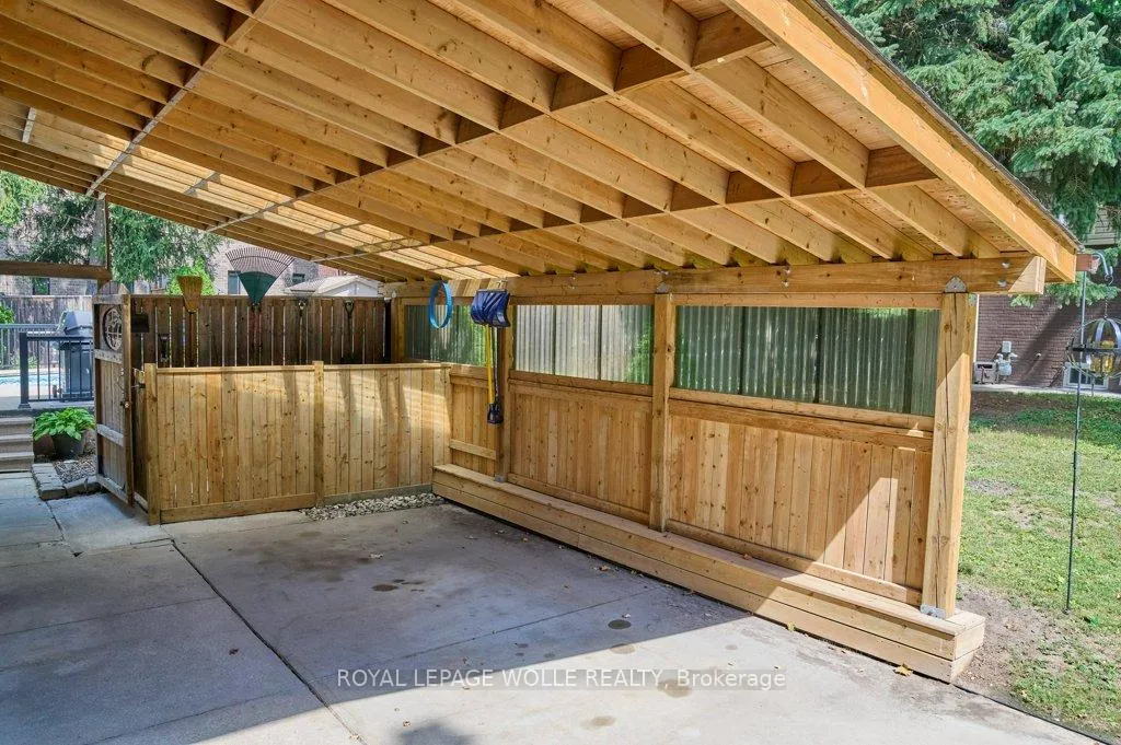 Photo 5 of 120 Wood Street, Kitchener — HOMEH