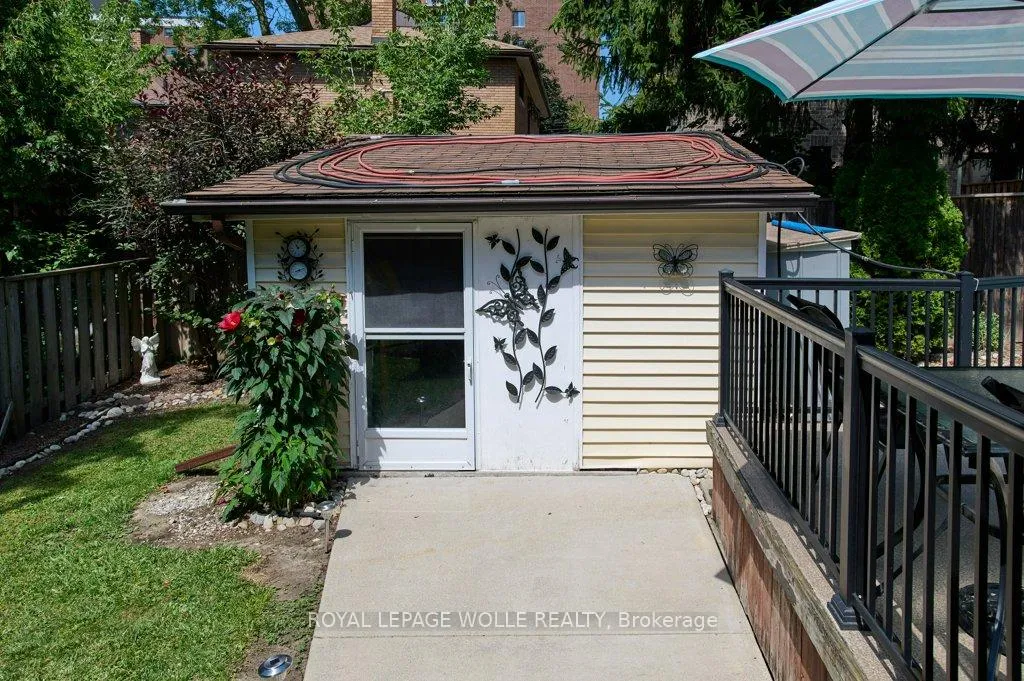 Photo 16 of 120 Wood Street, Kitchener — HOMEH