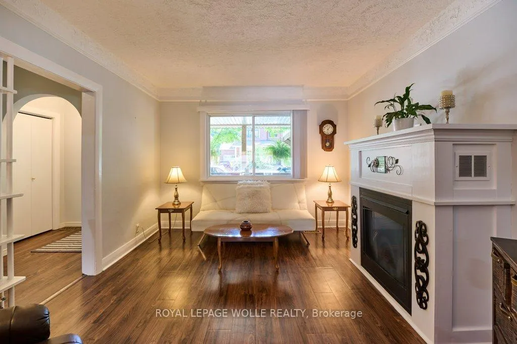 Photo 21 of 120 Wood Street, Kitchener — HOMEH