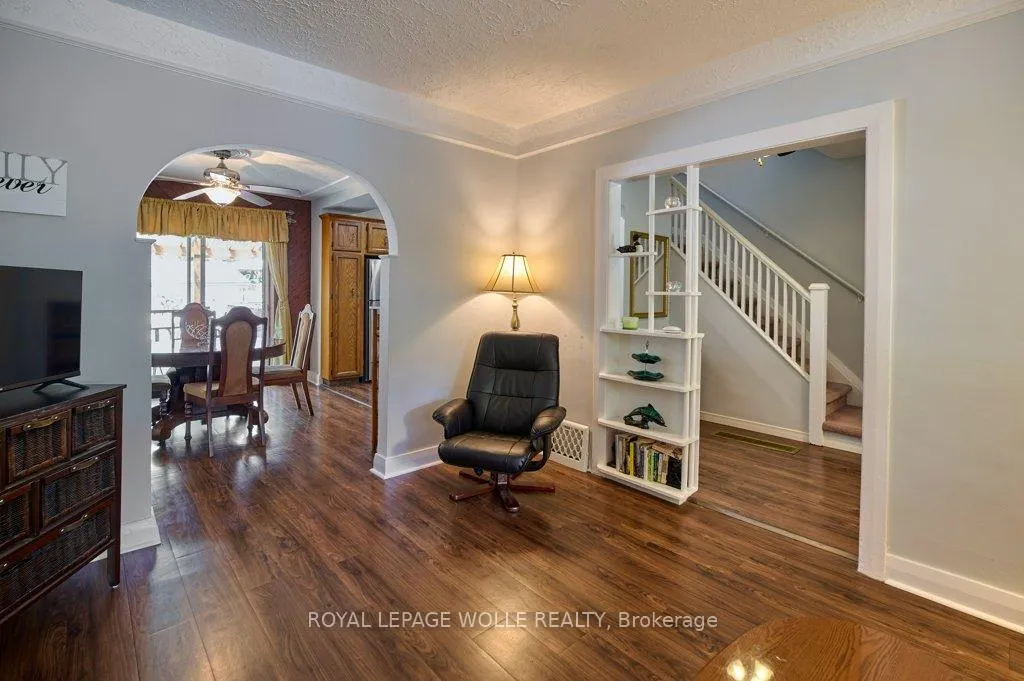 Photo 22 of 120 Wood Street, Kitchener — HOMEH