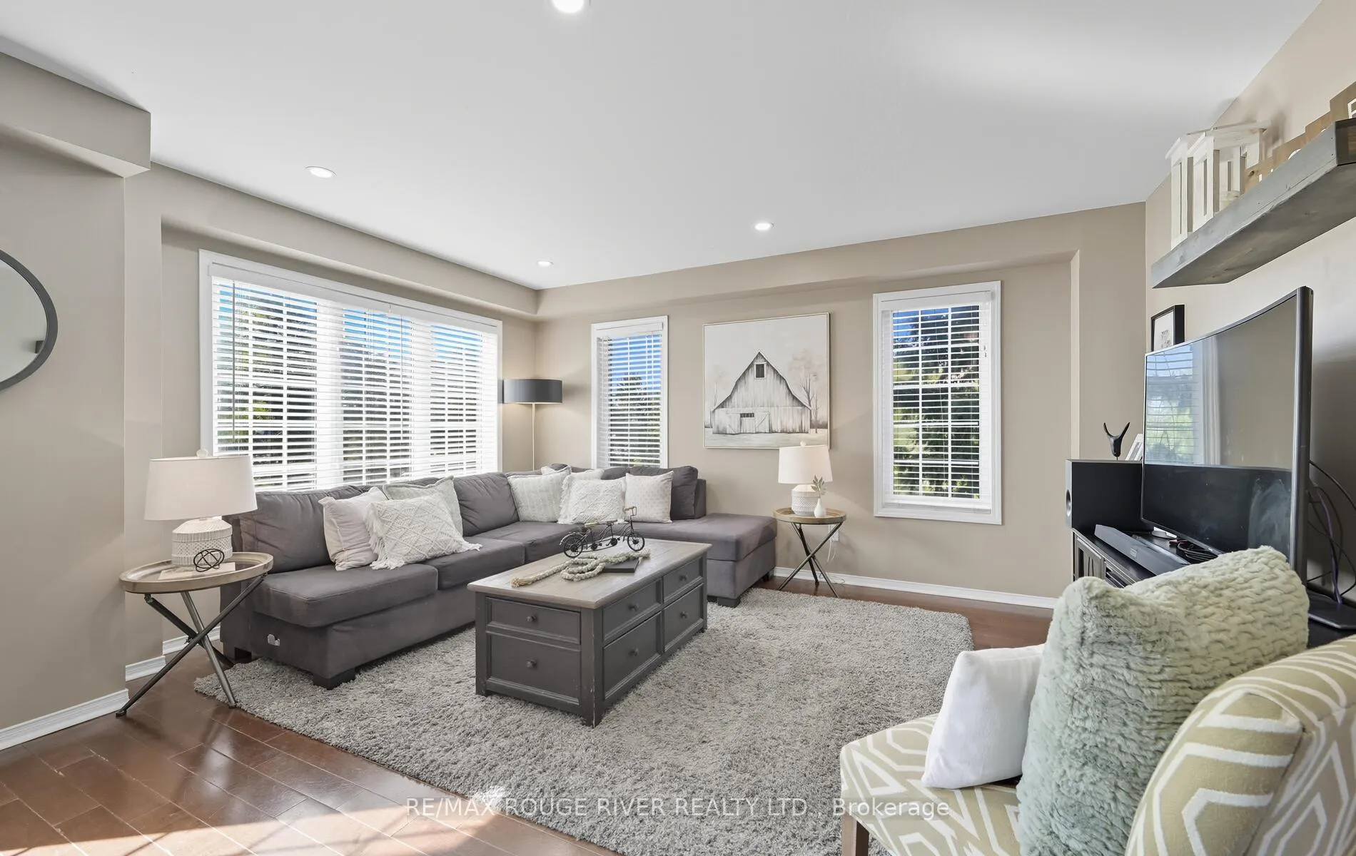 Photo 9 of Unit 20, 1790 Finch Avenue, Pickering, Village East — HOMEH