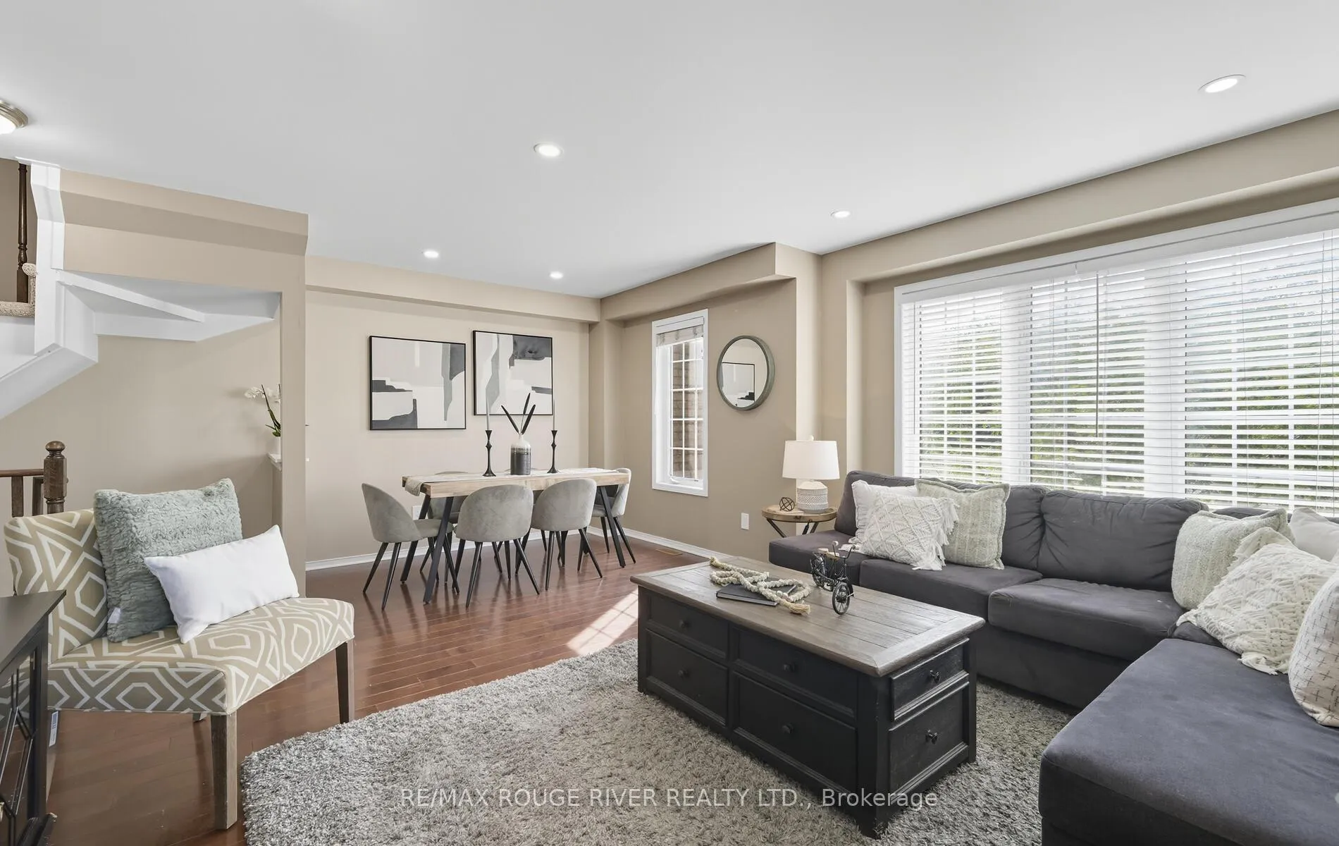 Photo 12 of Unit 20, 1790 Finch Avenue, Pickering, Village East — HOMEH