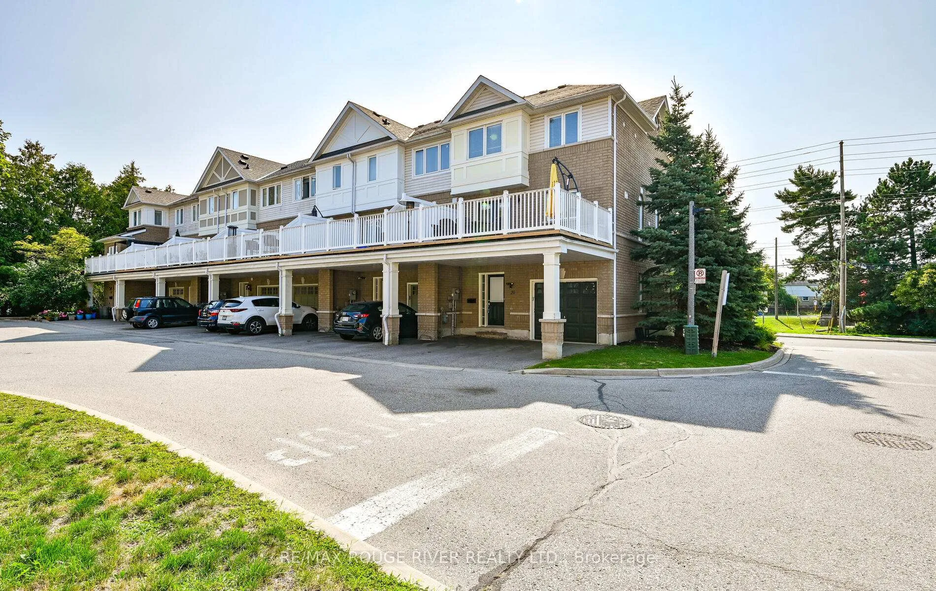 Photo 36 of Unit 20, 1790 Finch Avenue, Pickering, Village East — HOMEH