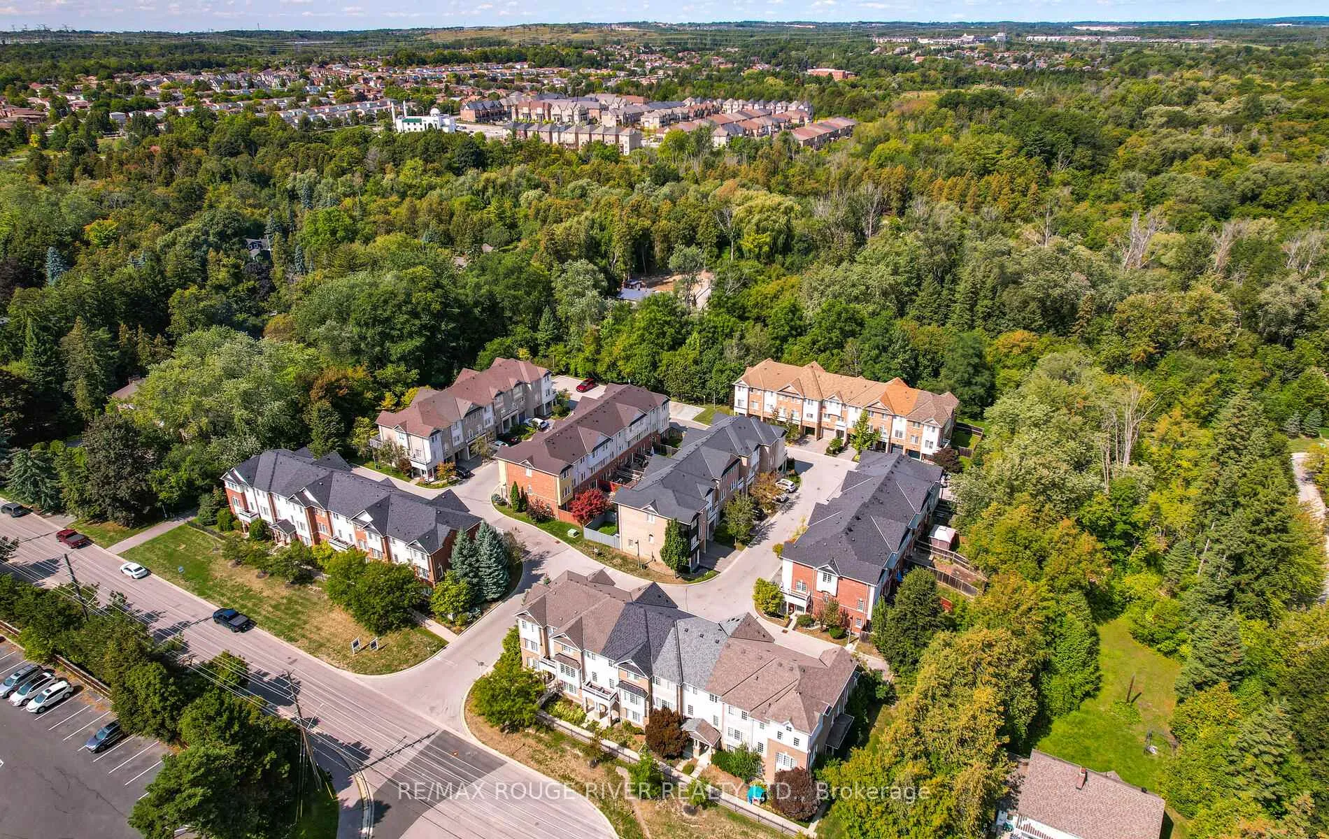 Photo 40 of Unit 20, 1790 Finch Avenue, Pickering, Village East — HOMEH