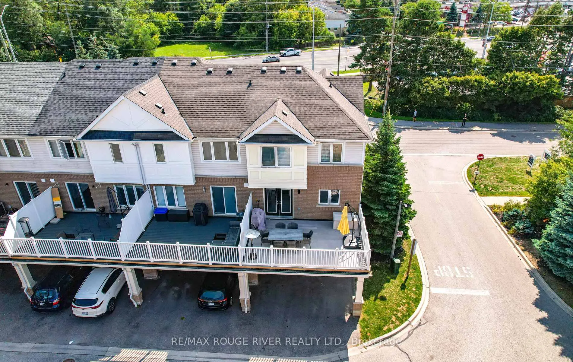 Photo 46 of Unit 20, 1790 Finch Avenue, Pickering, Village East — HOMEH