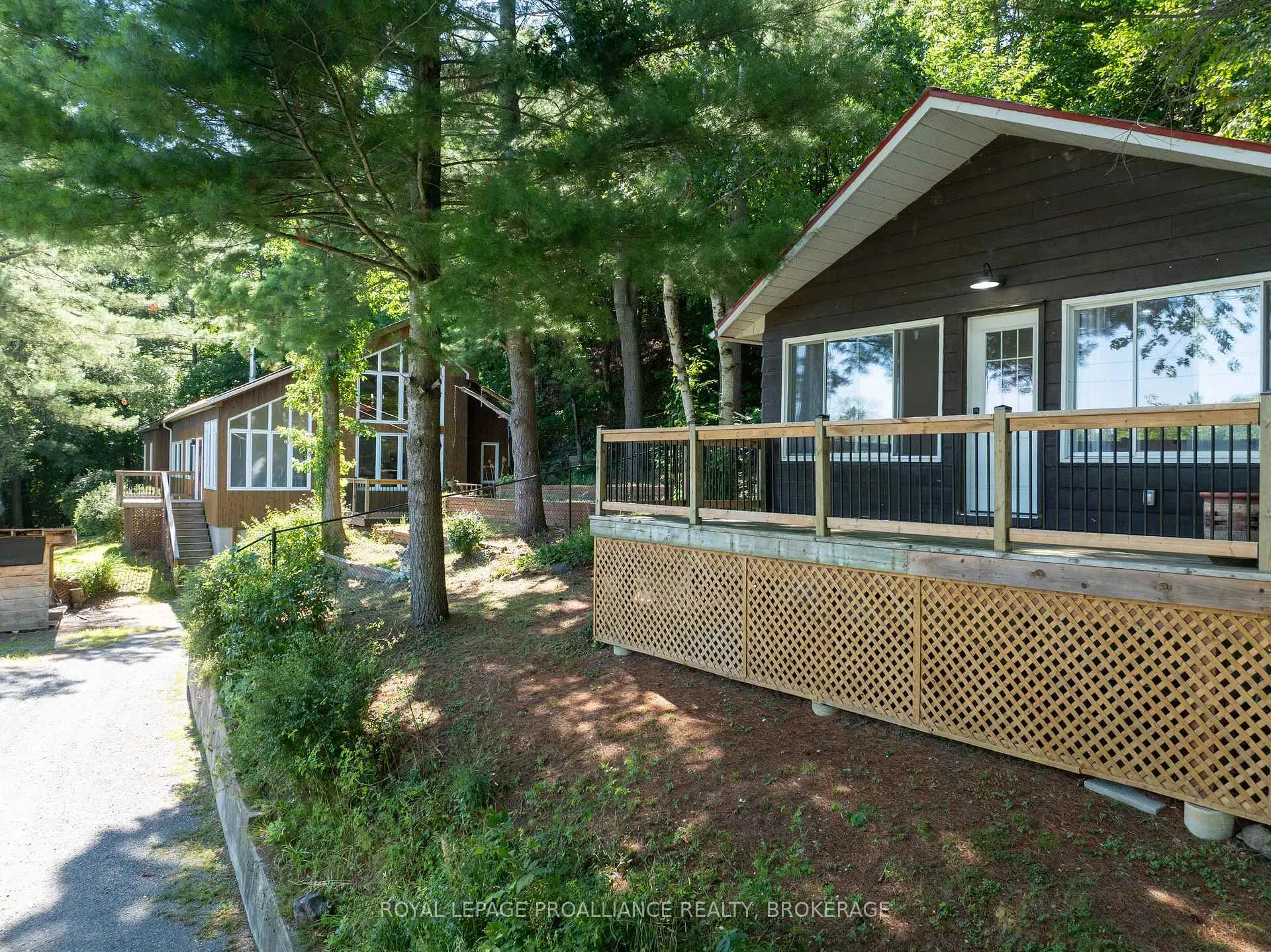 Photo 3 of 1512 Chaffey's Lock Road, Rideau Lakes, Rideau Lakes (South Crosby) Twp — HOMEH