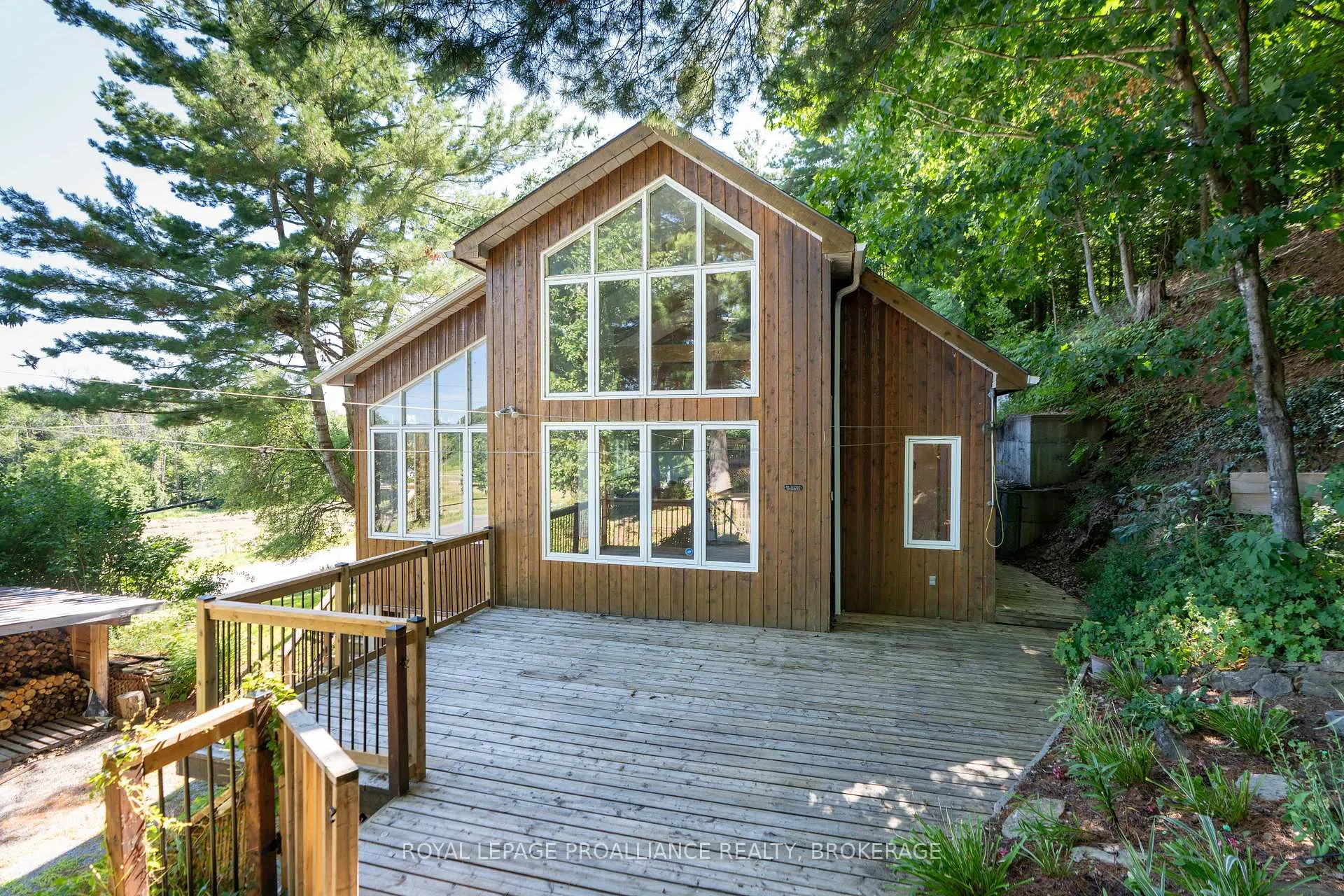 Photo 5 of 1512 Chaffey's Lock Road, Rideau Lakes, Rideau Lakes (South Crosby) Twp — HOMEH