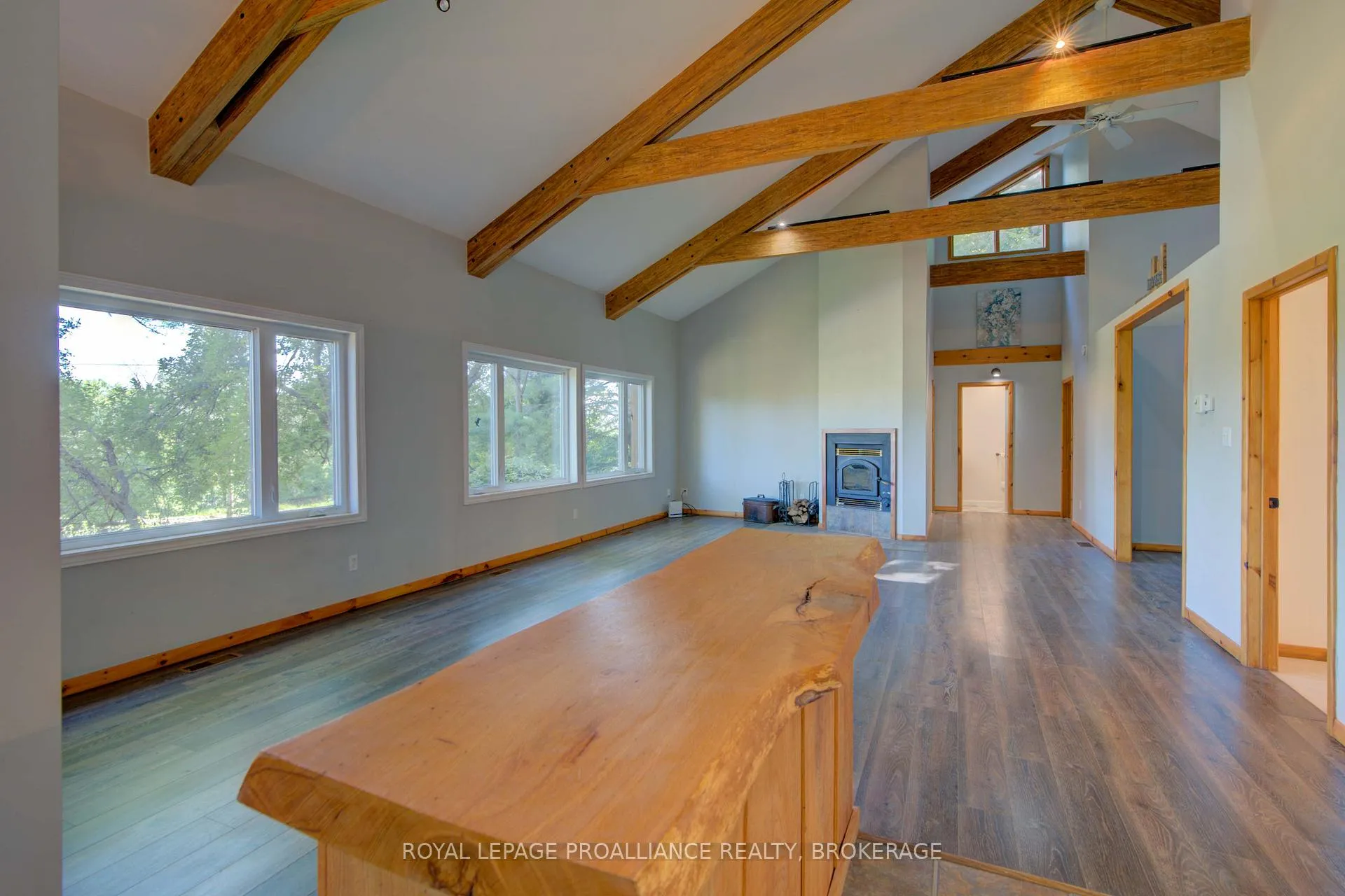 Photo 6 of 1512 Chaffey's Lock Road, Rideau Lakes, Rideau Lakes (South Crosby) Twp — HOMEH